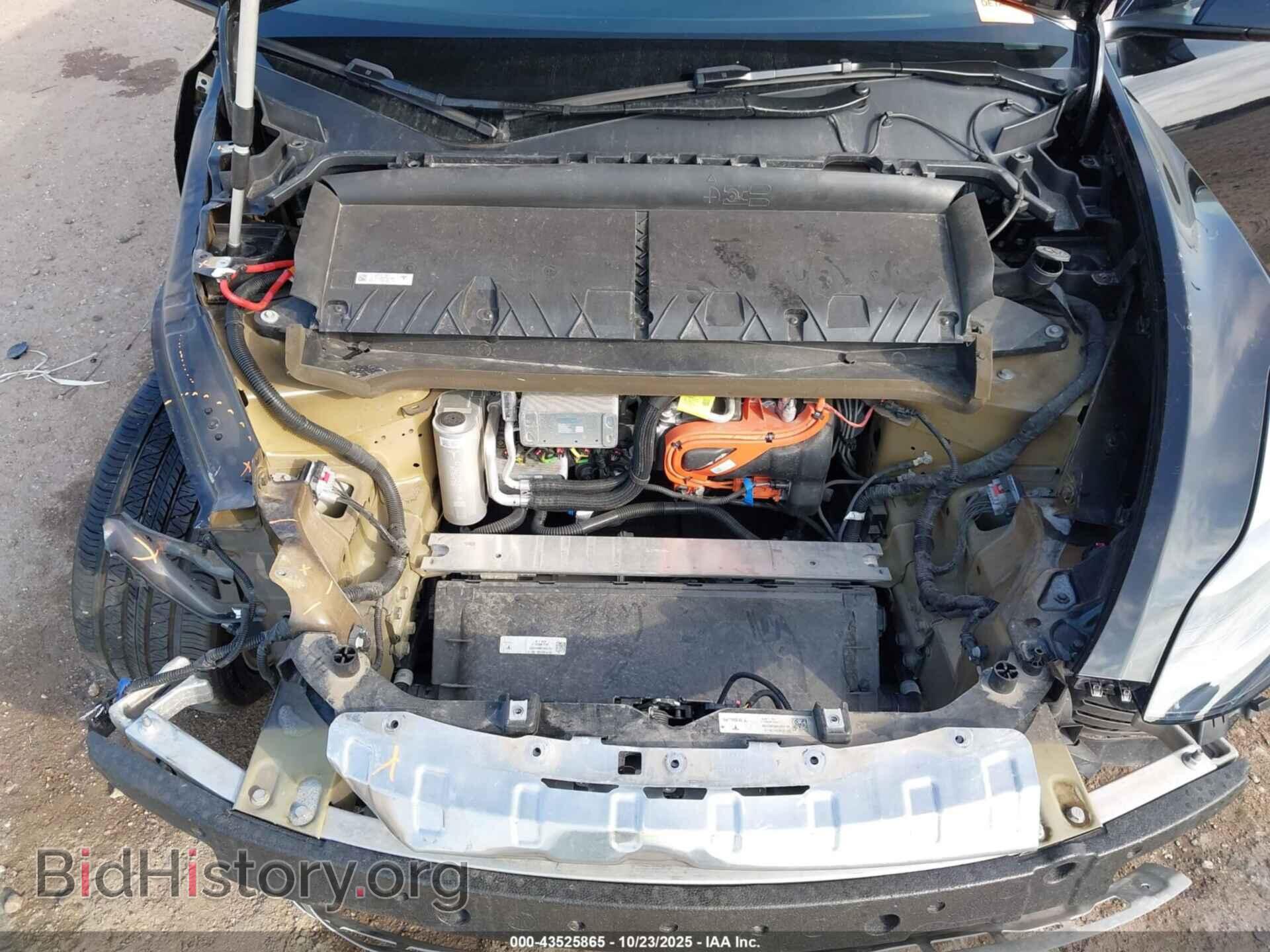 2024 TESLA MODEL Y - VIN: 7SAYGDEDXRF071712 - Фото 10