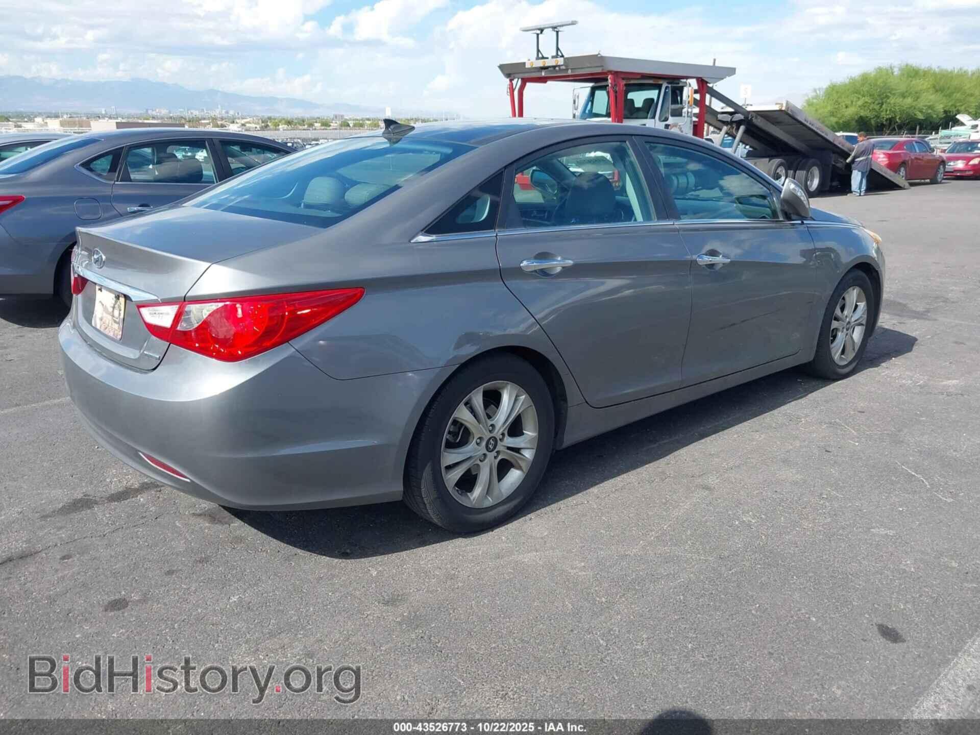 2013 HYUNDAI SONATA - VIN: 5NPEC4AC4DH570332 - Фото 4