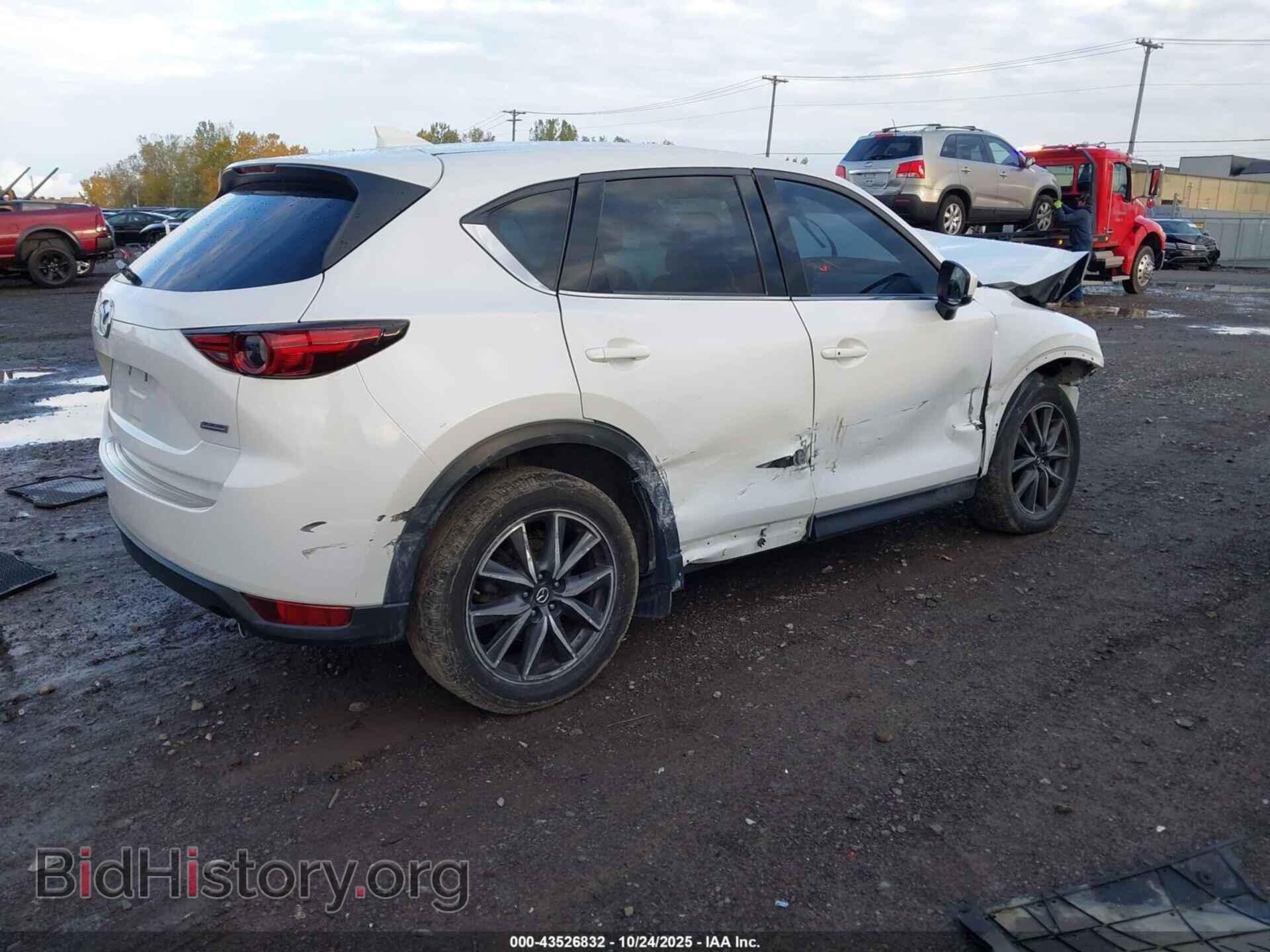 2018 MAZDA CX-5 - VIN: JM3KFBDM2J0441881 - Фото 4