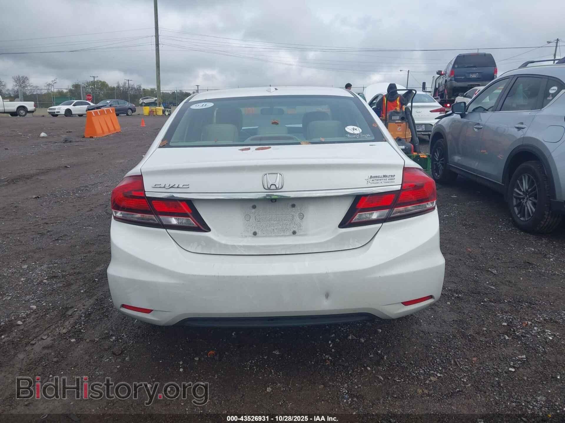 2015 HONDA CIVIC - VIN: 19XFB2F9XFE034159 - Фото 16