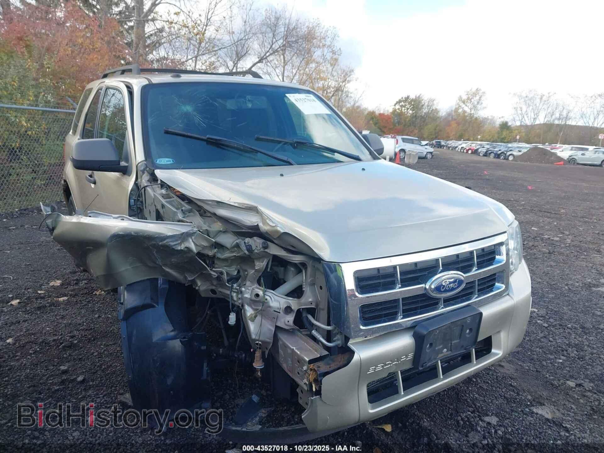 Photo 1FMCU0D73AKC31386 - FORD ESCAPE 2010