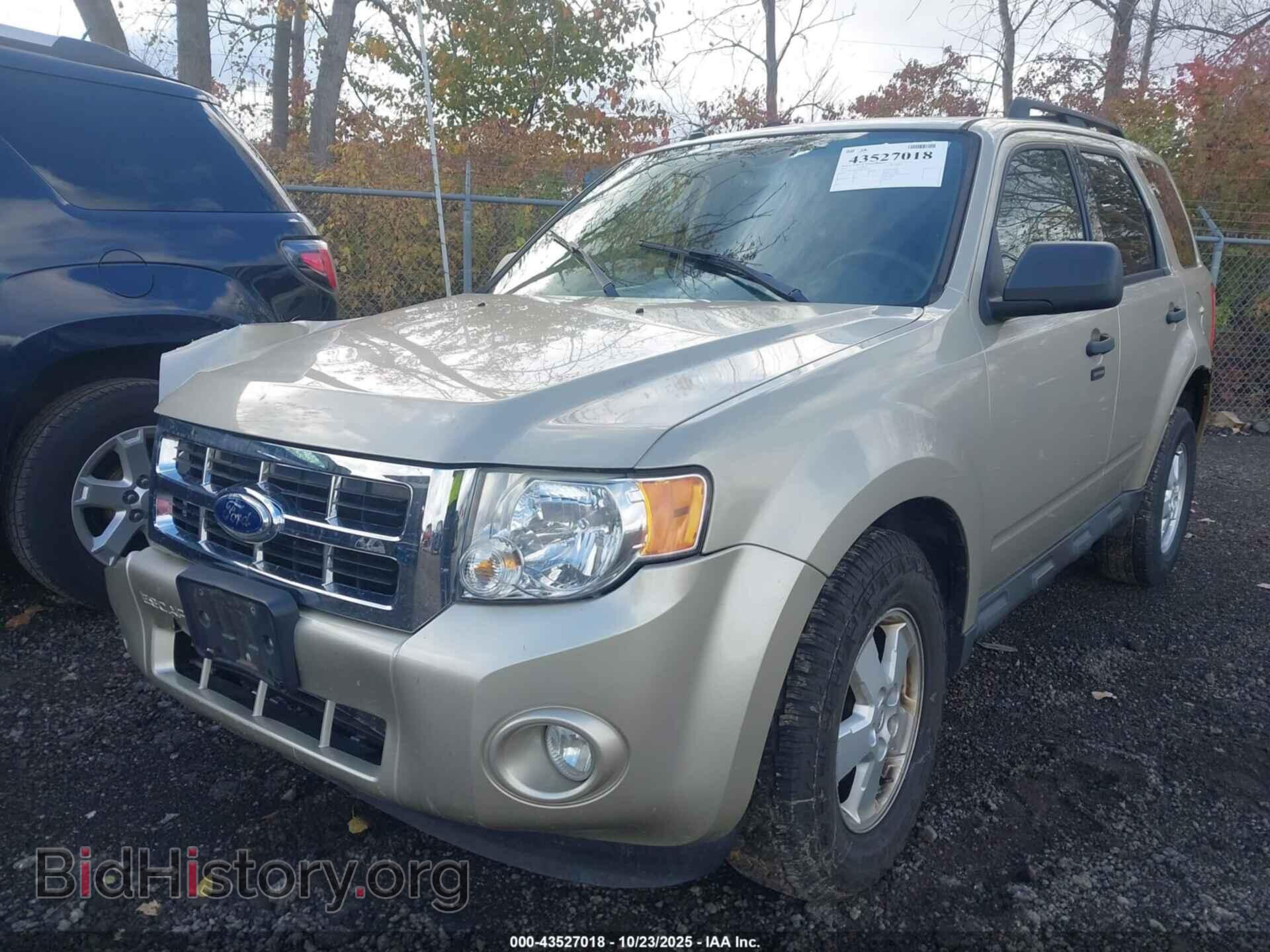 2010 FORD ESCAPE - VIN: 1FMCU0D73AKC31386 - Фото 2