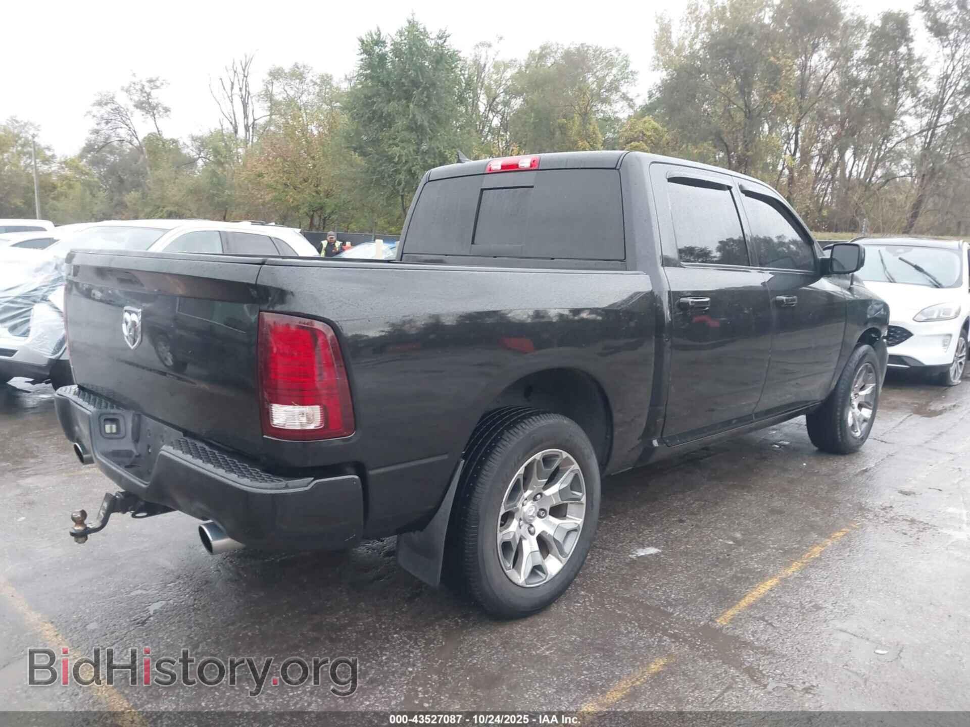 2016 RAM 1500 - VIN: 1C6RR7MT2GS173342 - Фото 4
