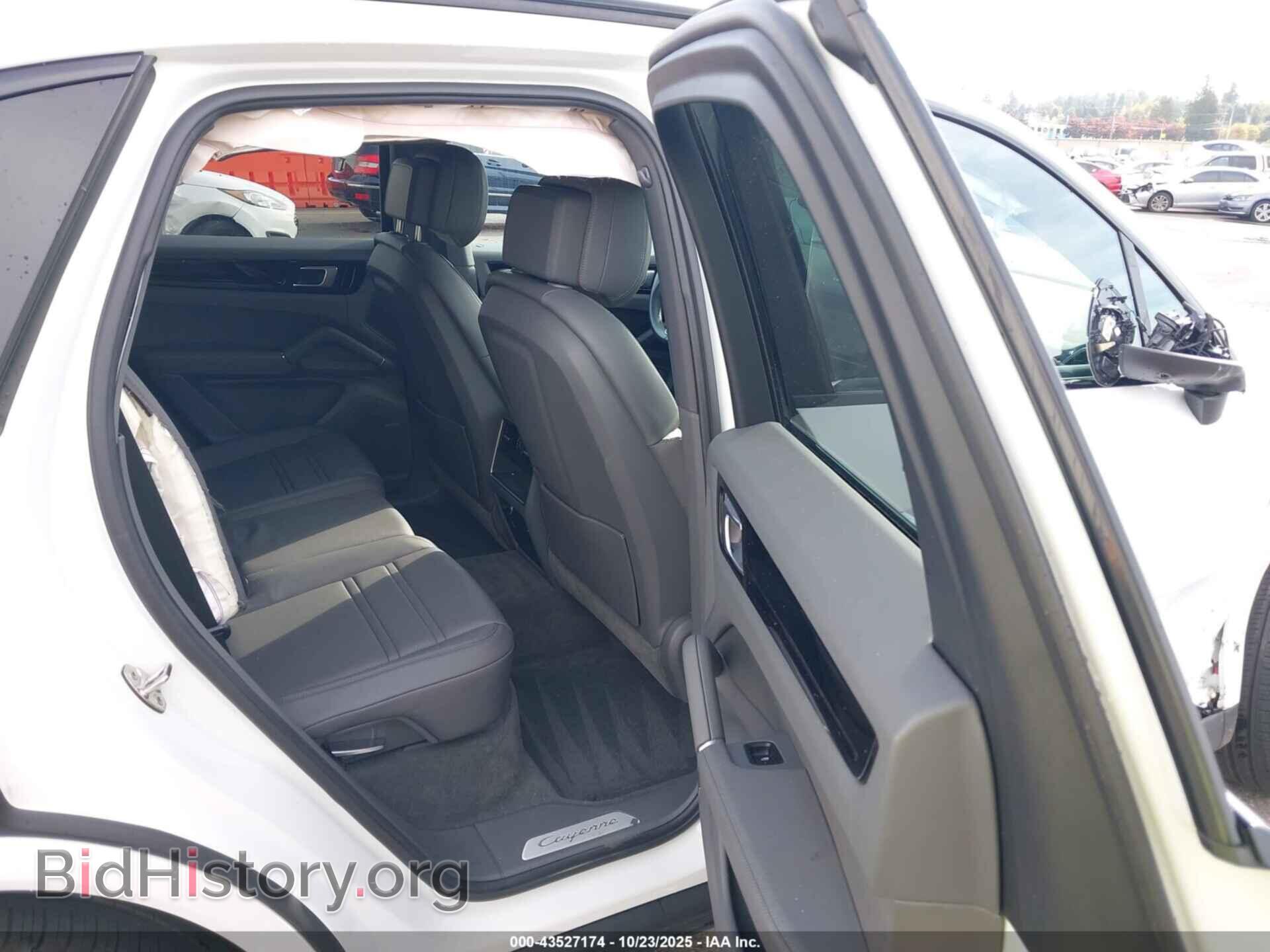 2021 PORSCHE CAYENNE - VIN: WP1AA2AY9MDA04949 - Photo 8