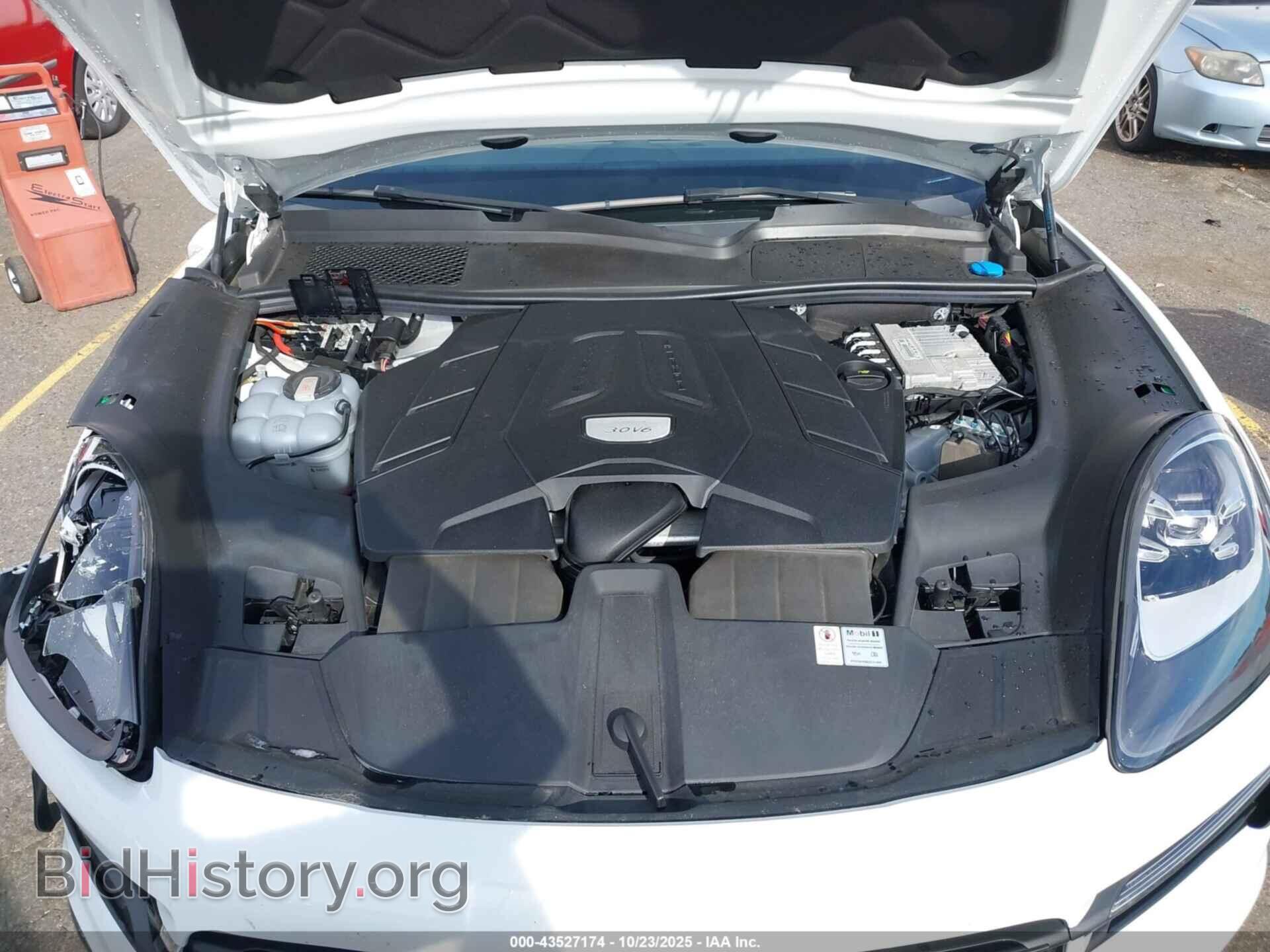 2021 PORSCHE CAYENNE - VIN: WP1AA2AY9MDA04949 - Photo 10