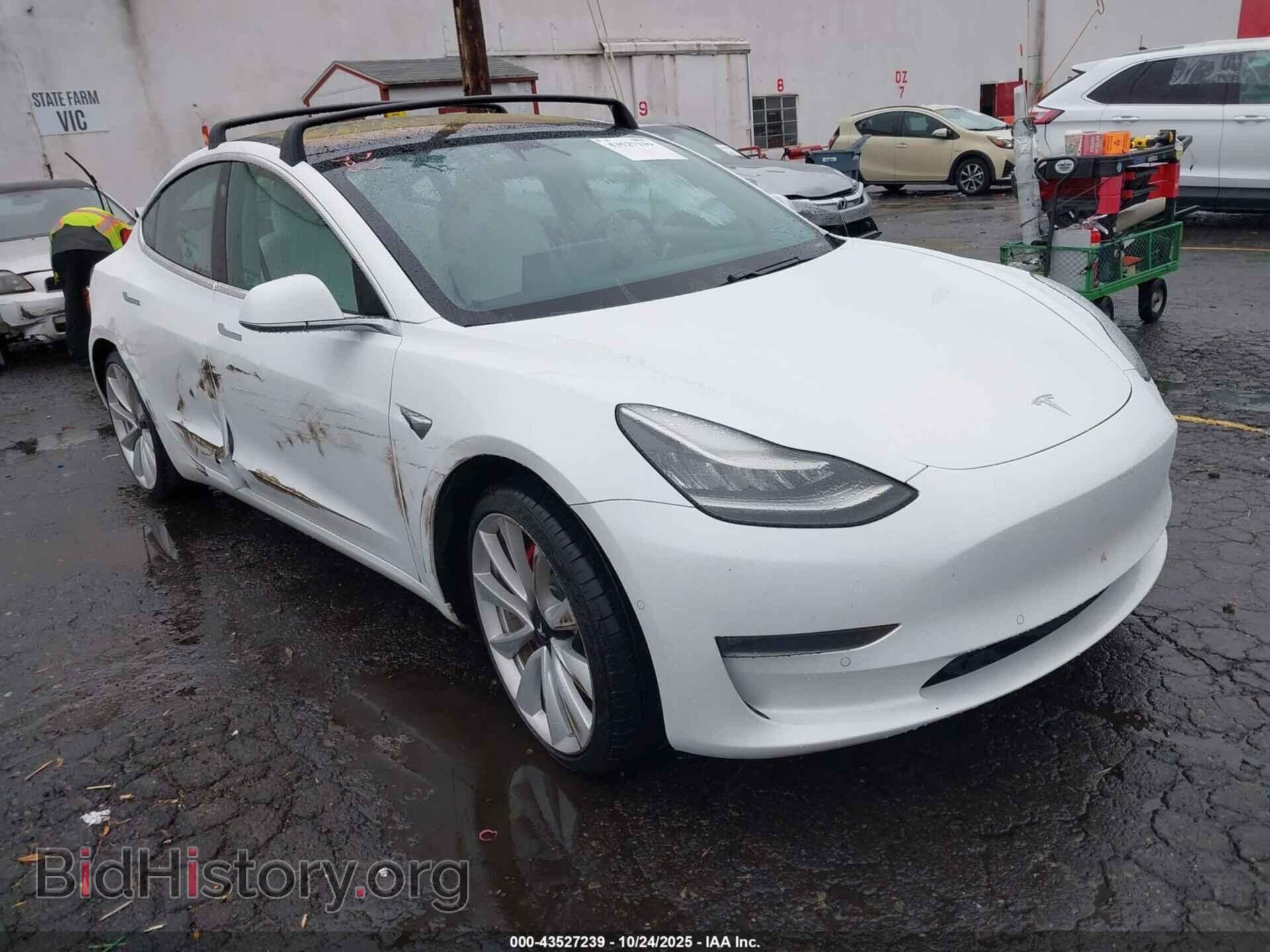 Фотография 5YJ3E1EB8JF081475 - TESLA MODEL 3 2018