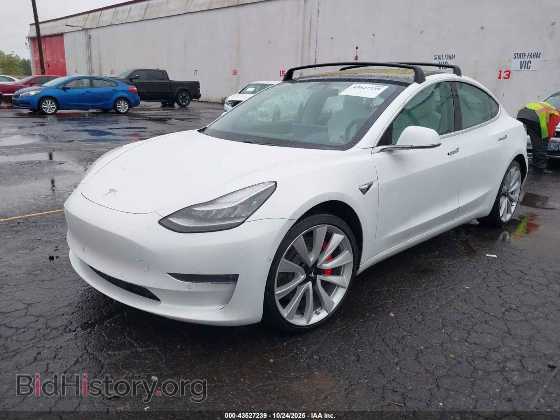 2018 TESLA MODEL 3 - VIN: 5YJ3E1EB8JF081475 - Photo 2