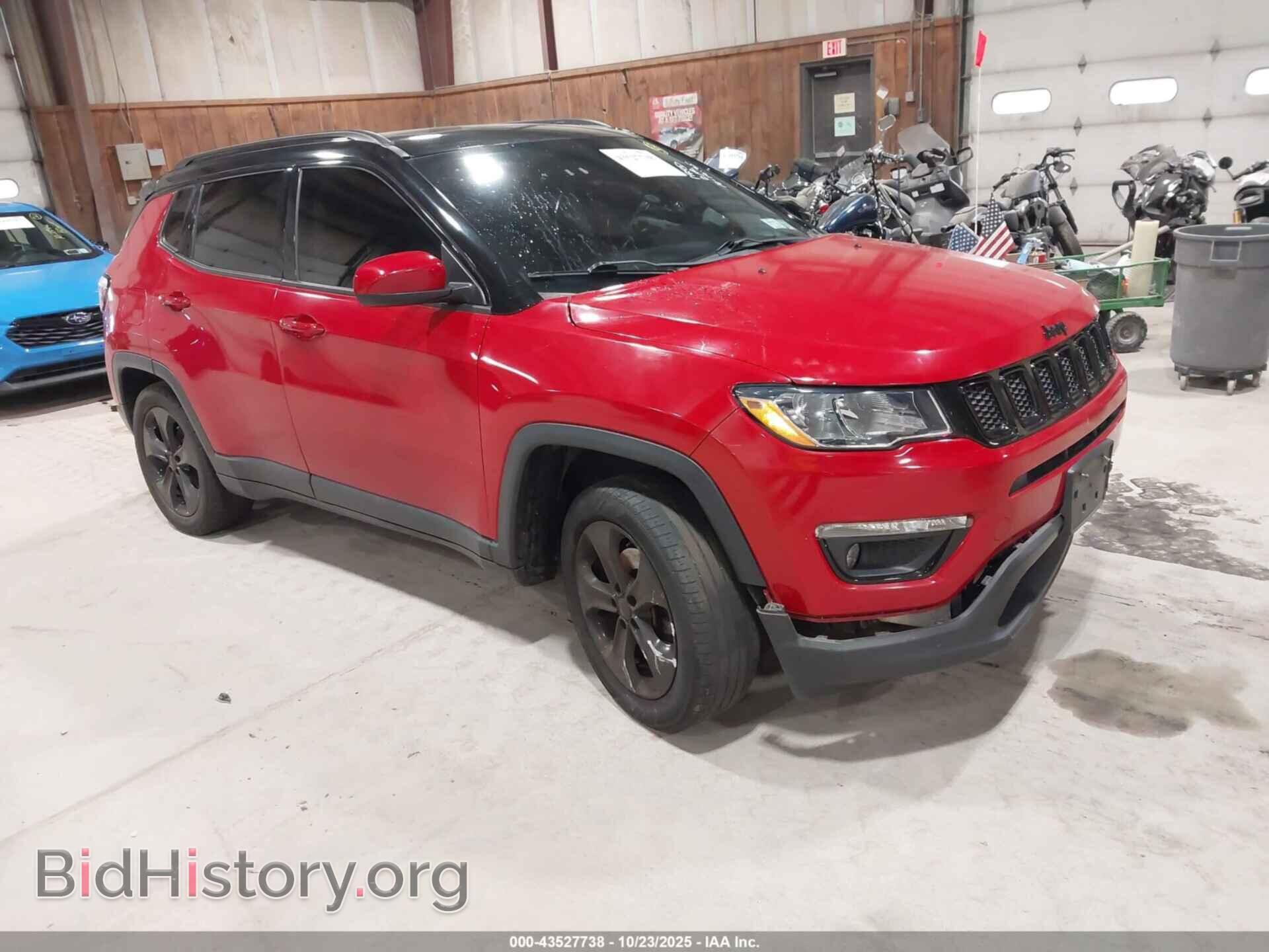 Фотография 3C4NJDBB0JT400279 - JEEP COMPASS 2018