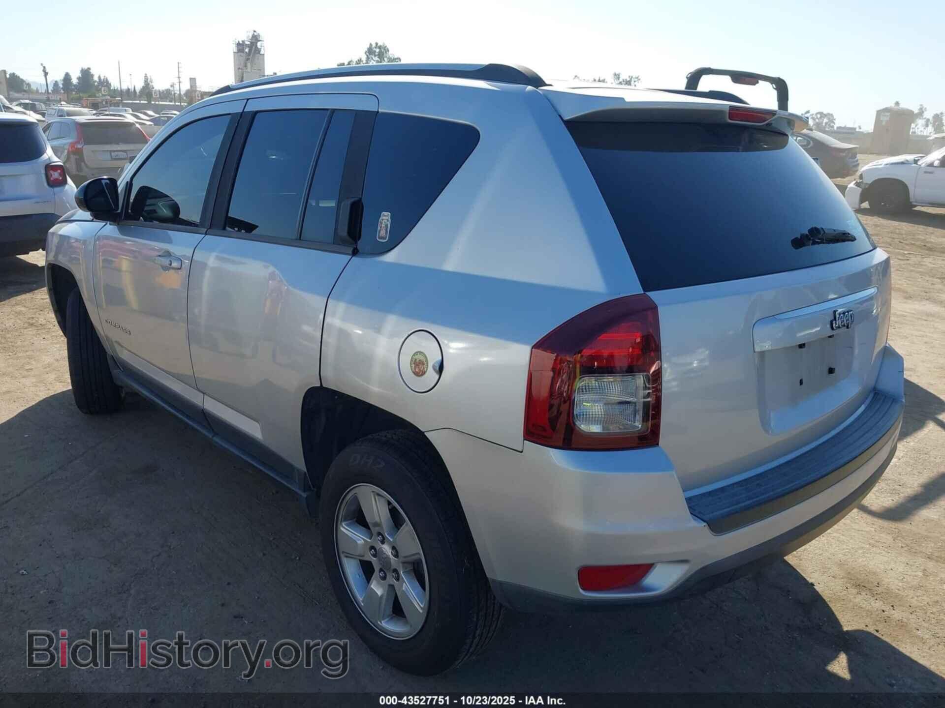 2014 JEEP COMPASS - VIN: 1C4NJCBA9ED595117 - Фото 3