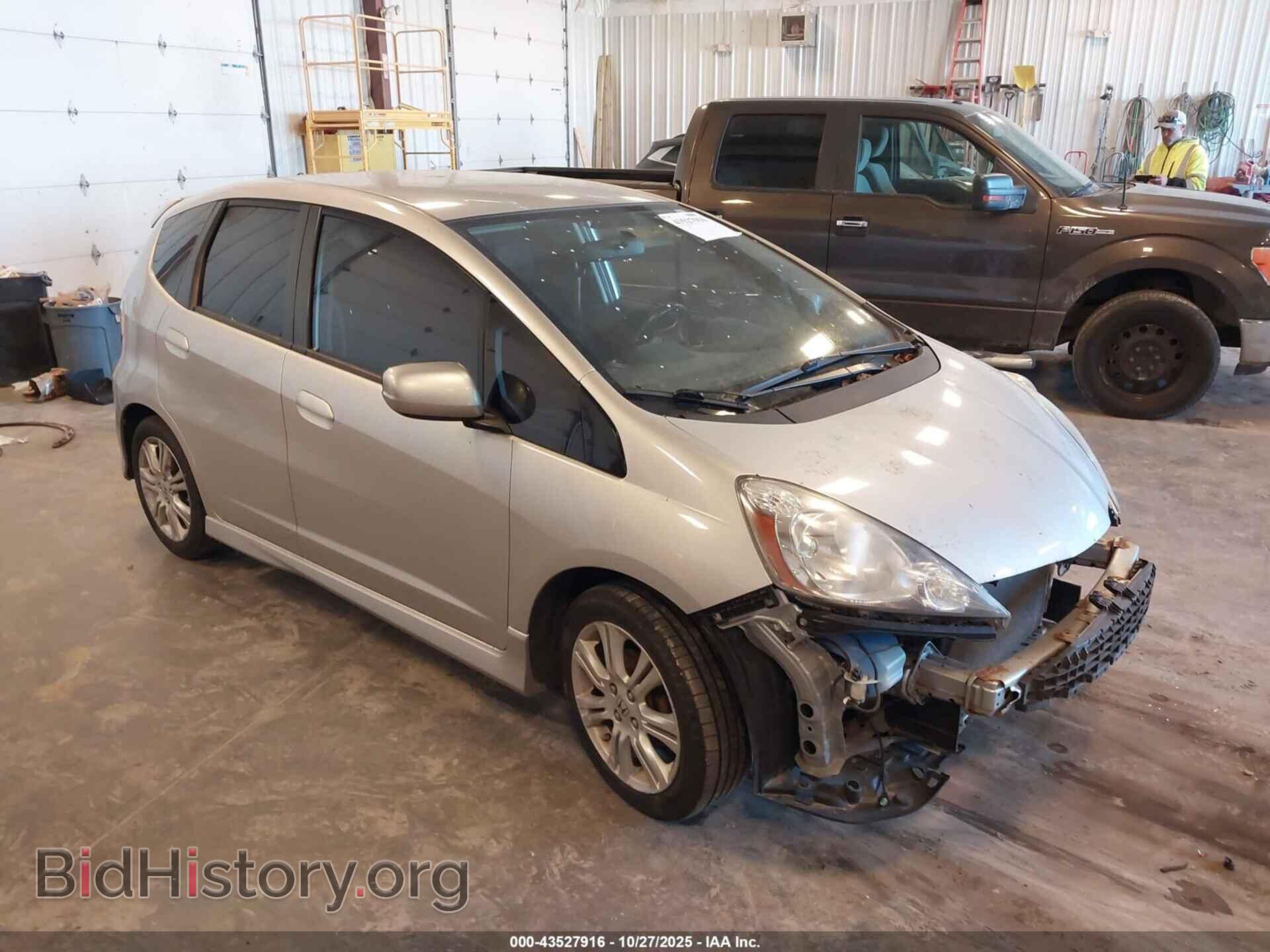 Фотография JHMGE8H54BC017771 - HONDA FIT 2011