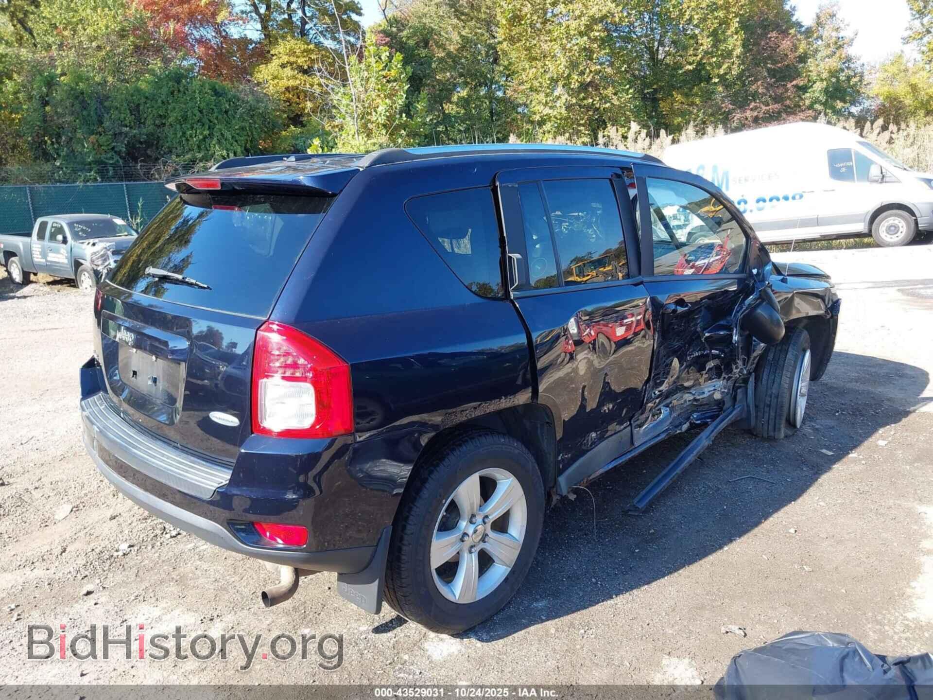 2011 JEEP COMPASS - VIN: 1J4NF1FB5BD207265 - Фото 4