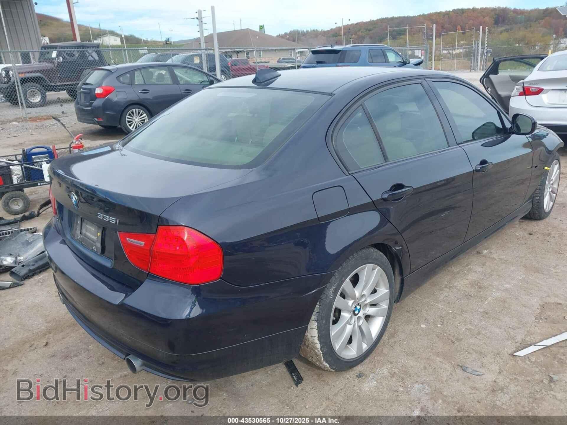 2009 BMW 335I - VIN: WBAPL33509A515163 - Фото 4
