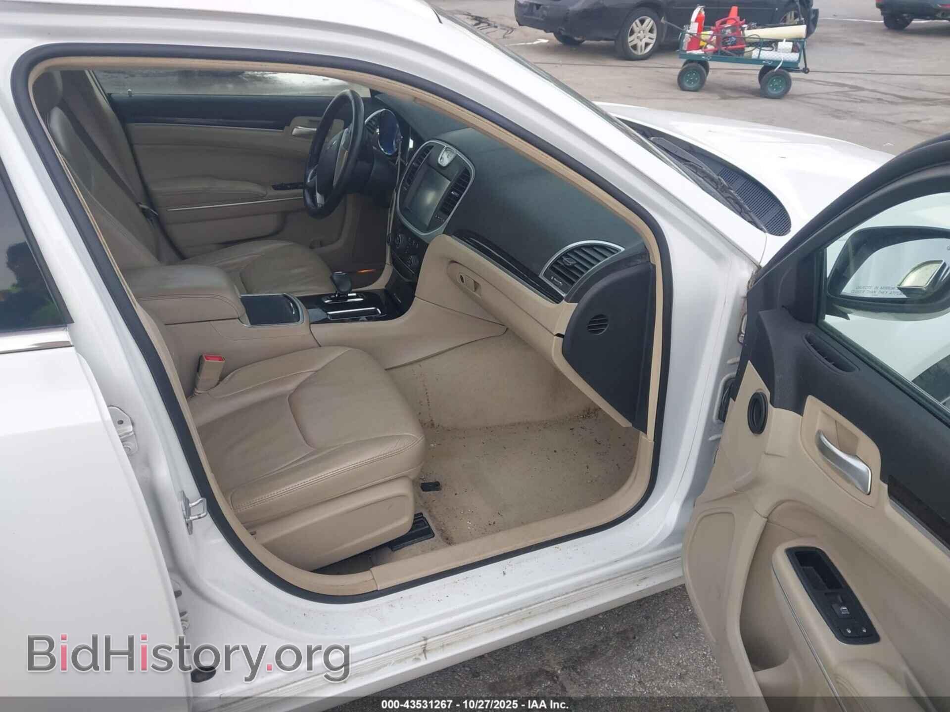 2014 CHRYSLER 300 - VIN: 2C3CCAAG5EH138565 - Фото 5