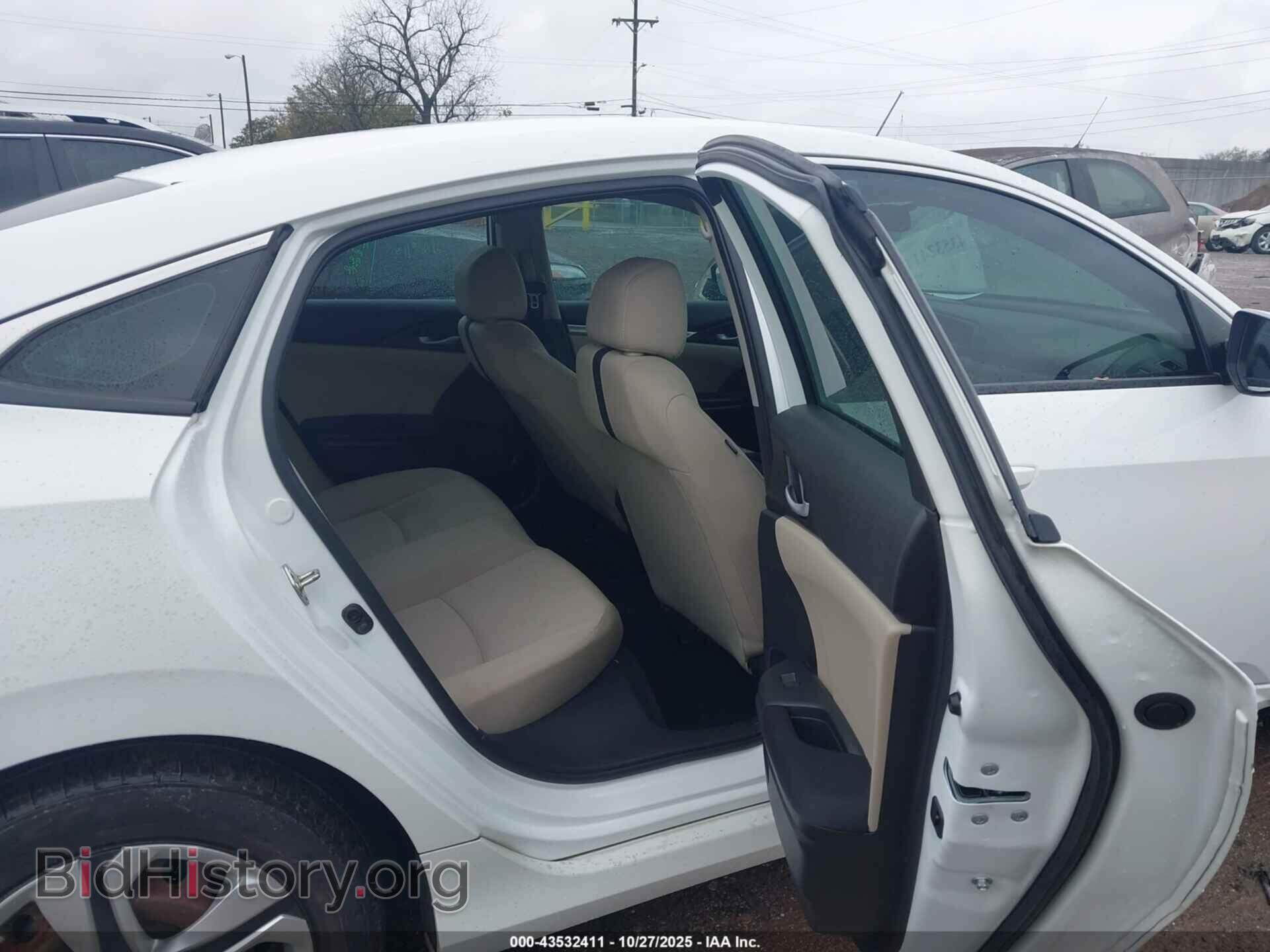 2017 HONDA CIVIC - VIN: 19XFC2F5XHE048060 - Фото 8