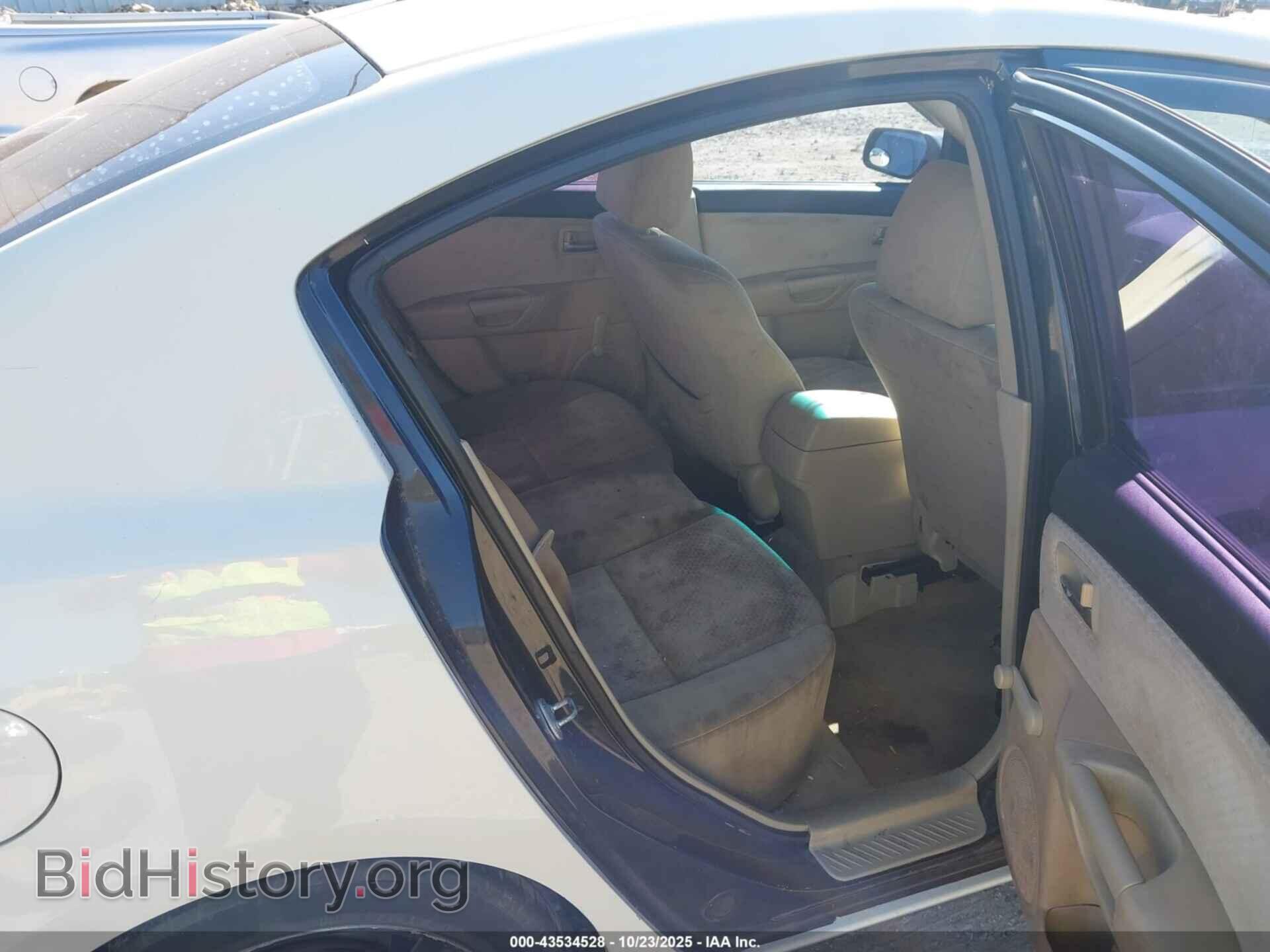 2005 MAZDA MAZDA3 - VIN: JM1BK12F151338437 - Фото 8