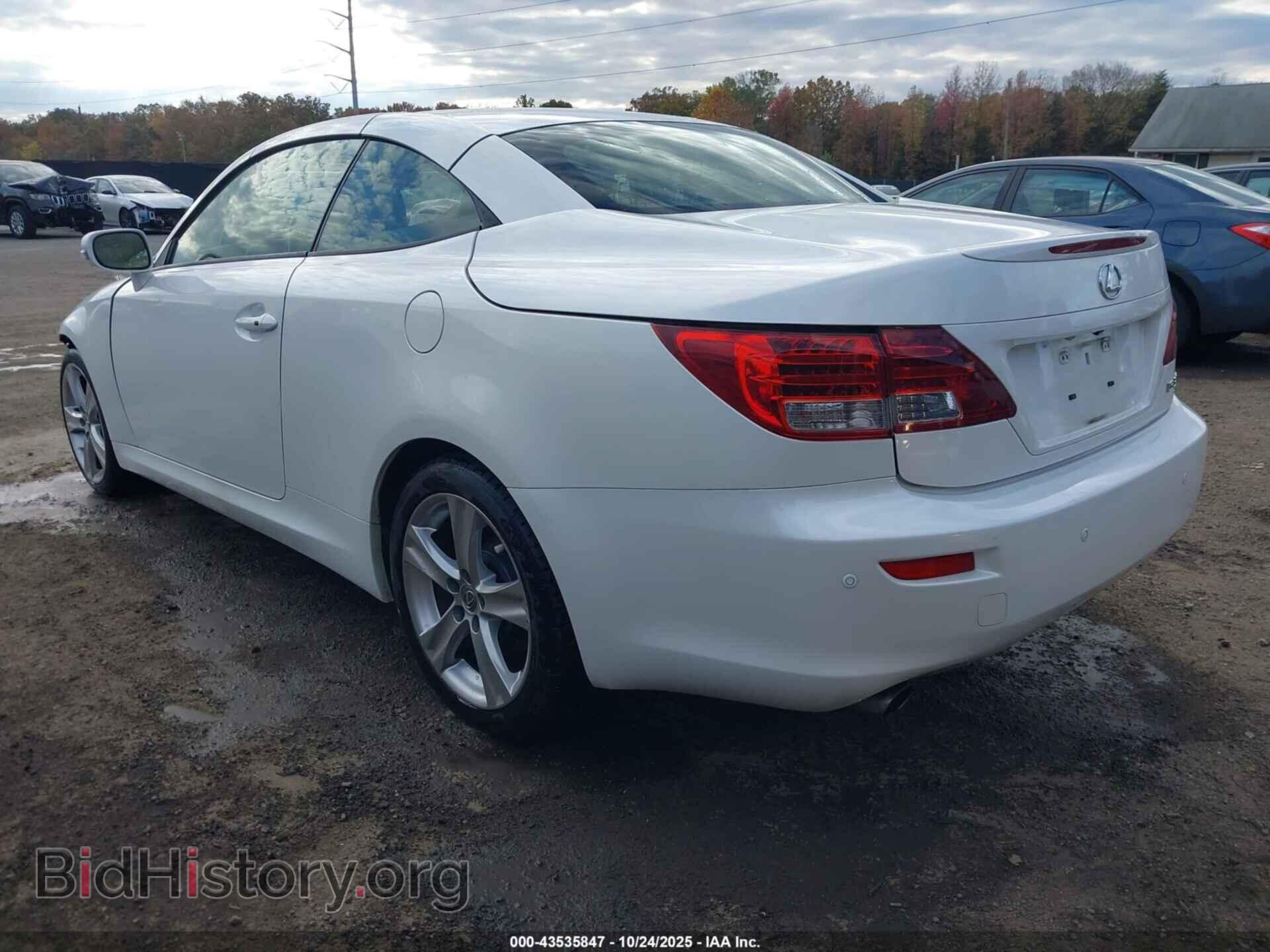 2013 LEXUS IS 350C - VIN: JTHFE2C26D2509202 - Photo 3