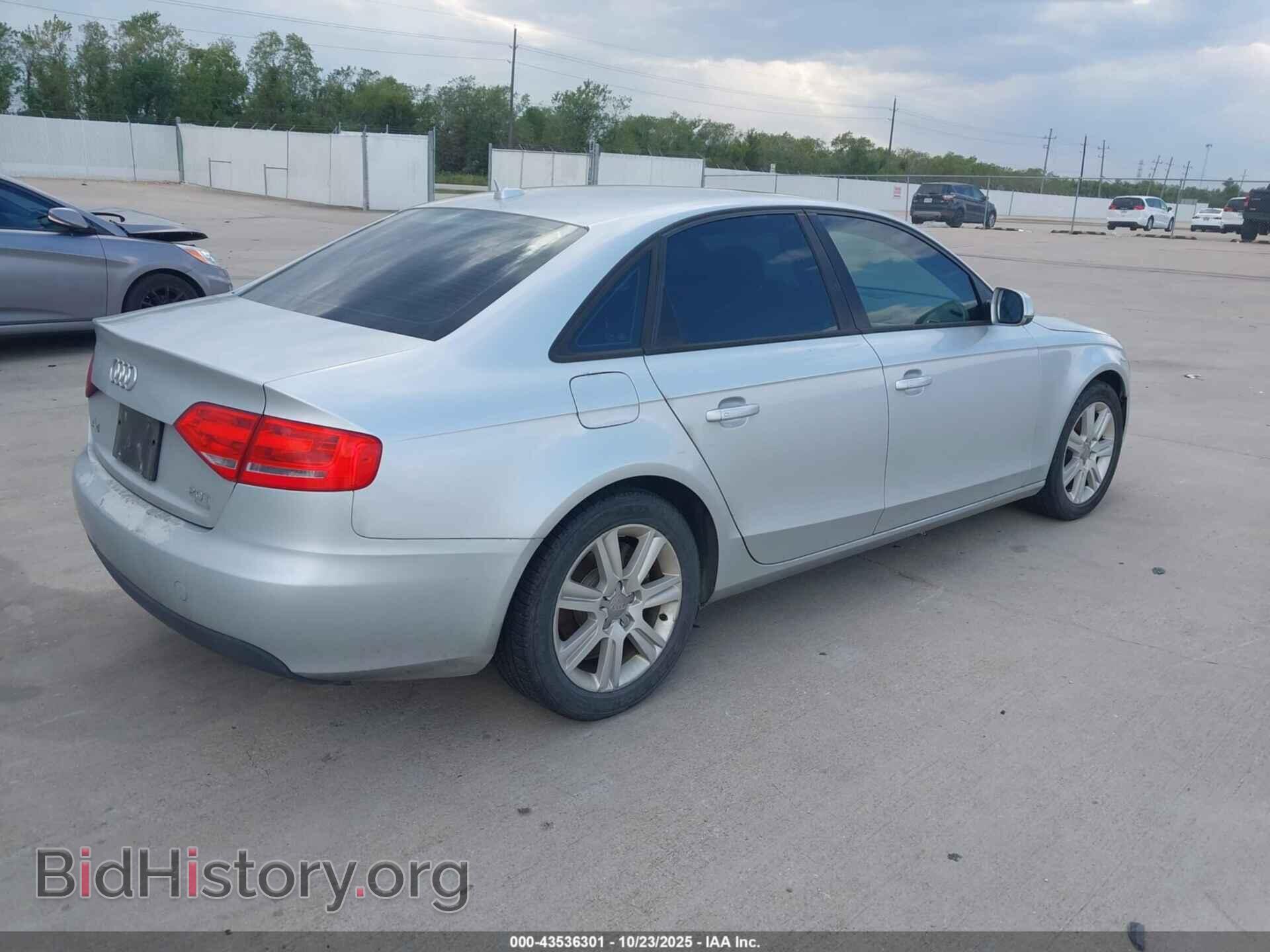 2011 AUDI A4 - VIN: WAUBFAFL4BA076653 - Фото 4