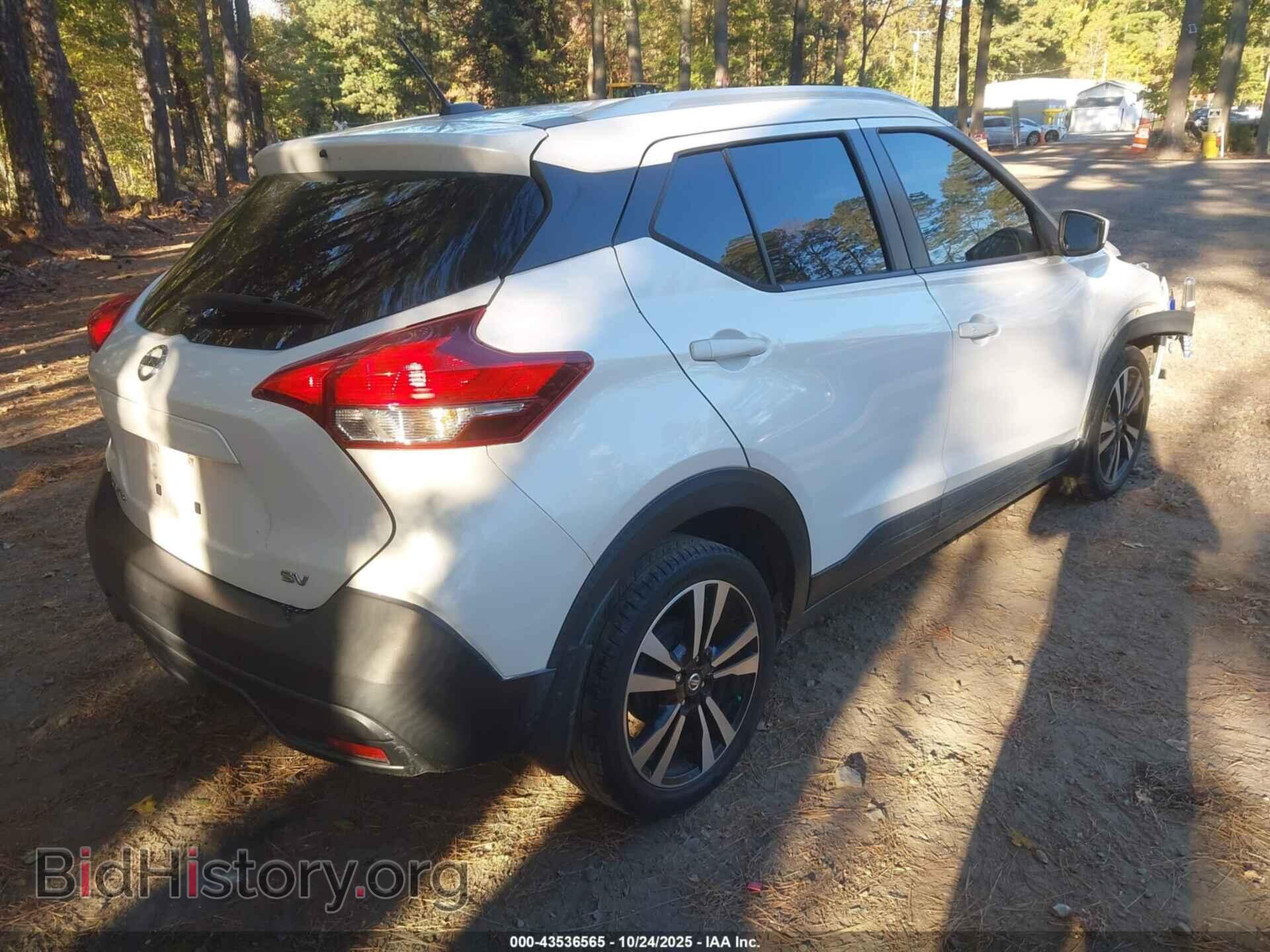 2019 NISSAN KICKS - VIN: 3N1CP5CU5KL529246 - Фото 4