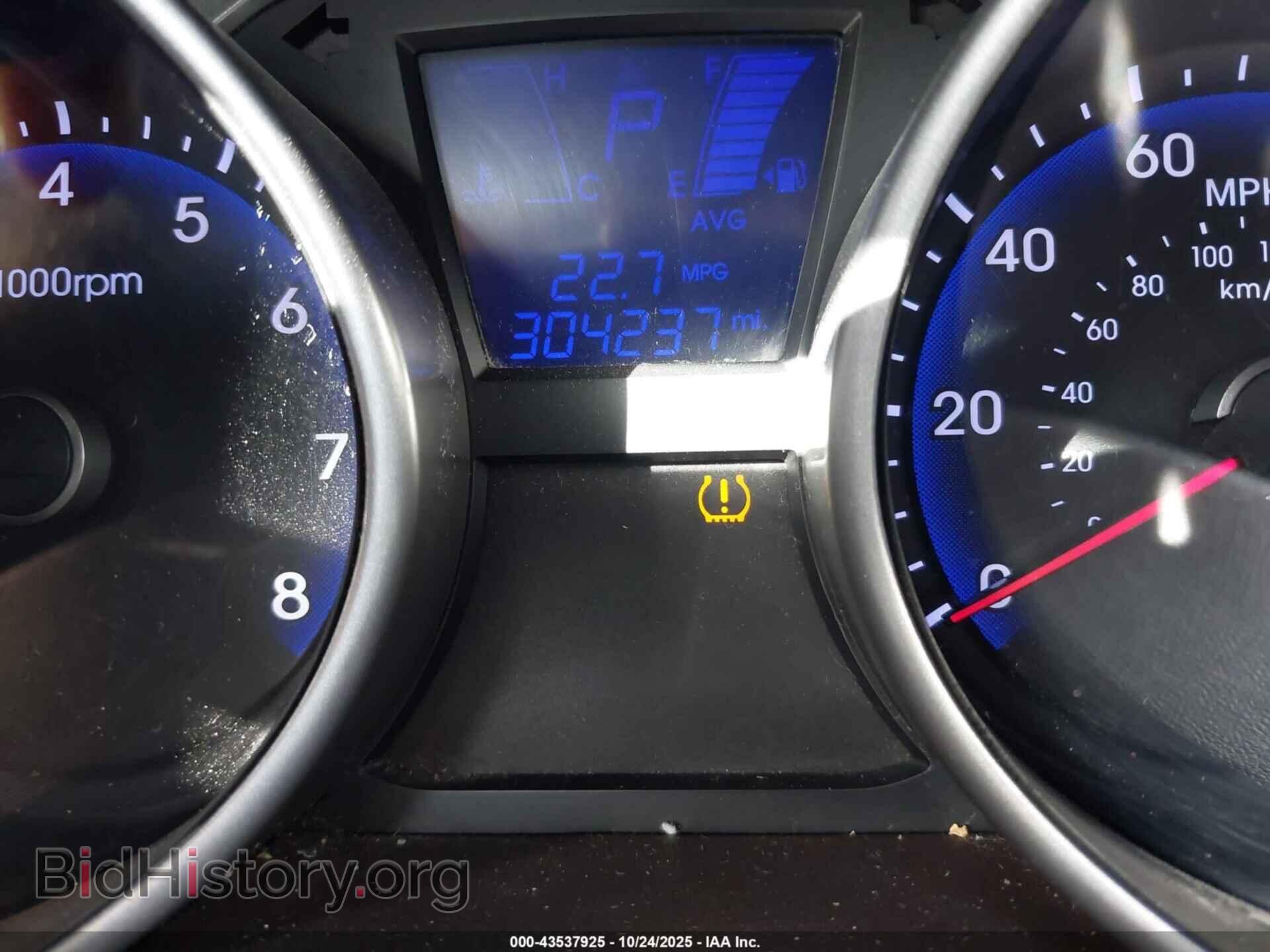 2011 HYUNDAI TUCSON - VIN: KM8JUCAC1BU203473 - Фото 15