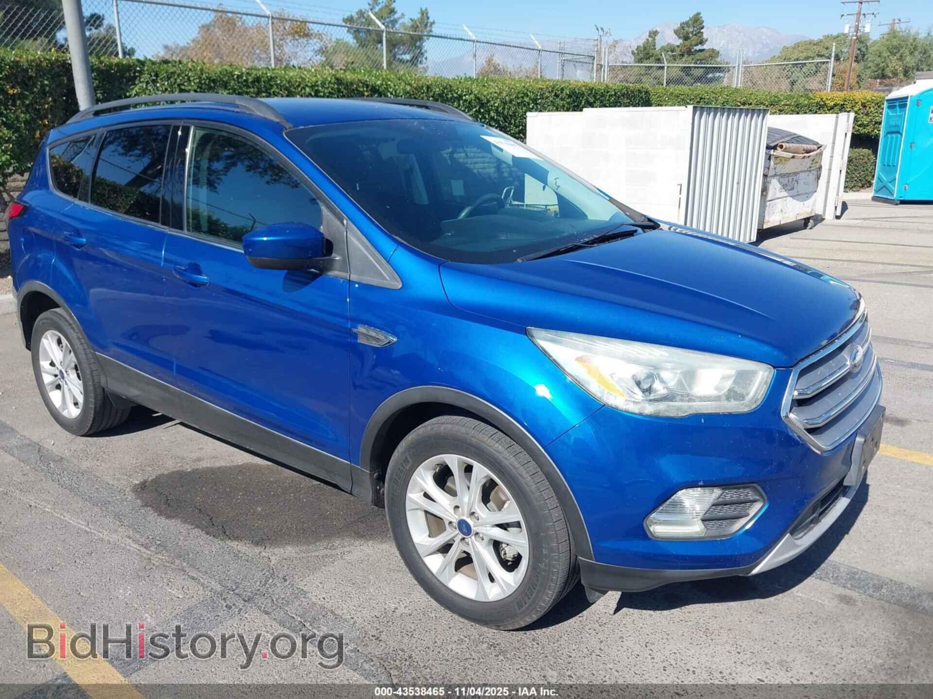 Фотография 1FMCU0GD5HUC28103 - FORD ESCAPE 2017