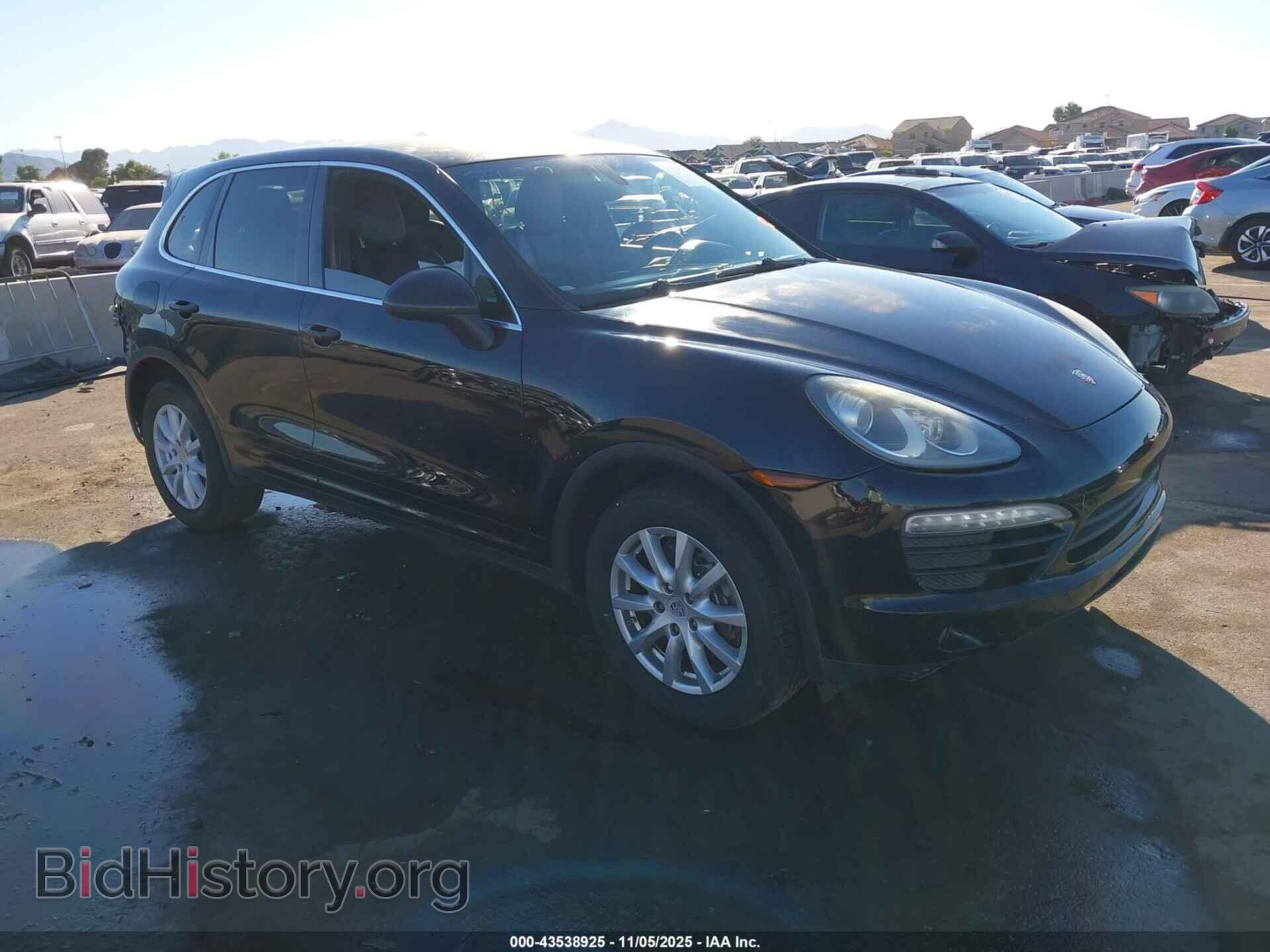 Photo WP1AA2A23BLA00491 - PORSCHE CAYENNE 2011