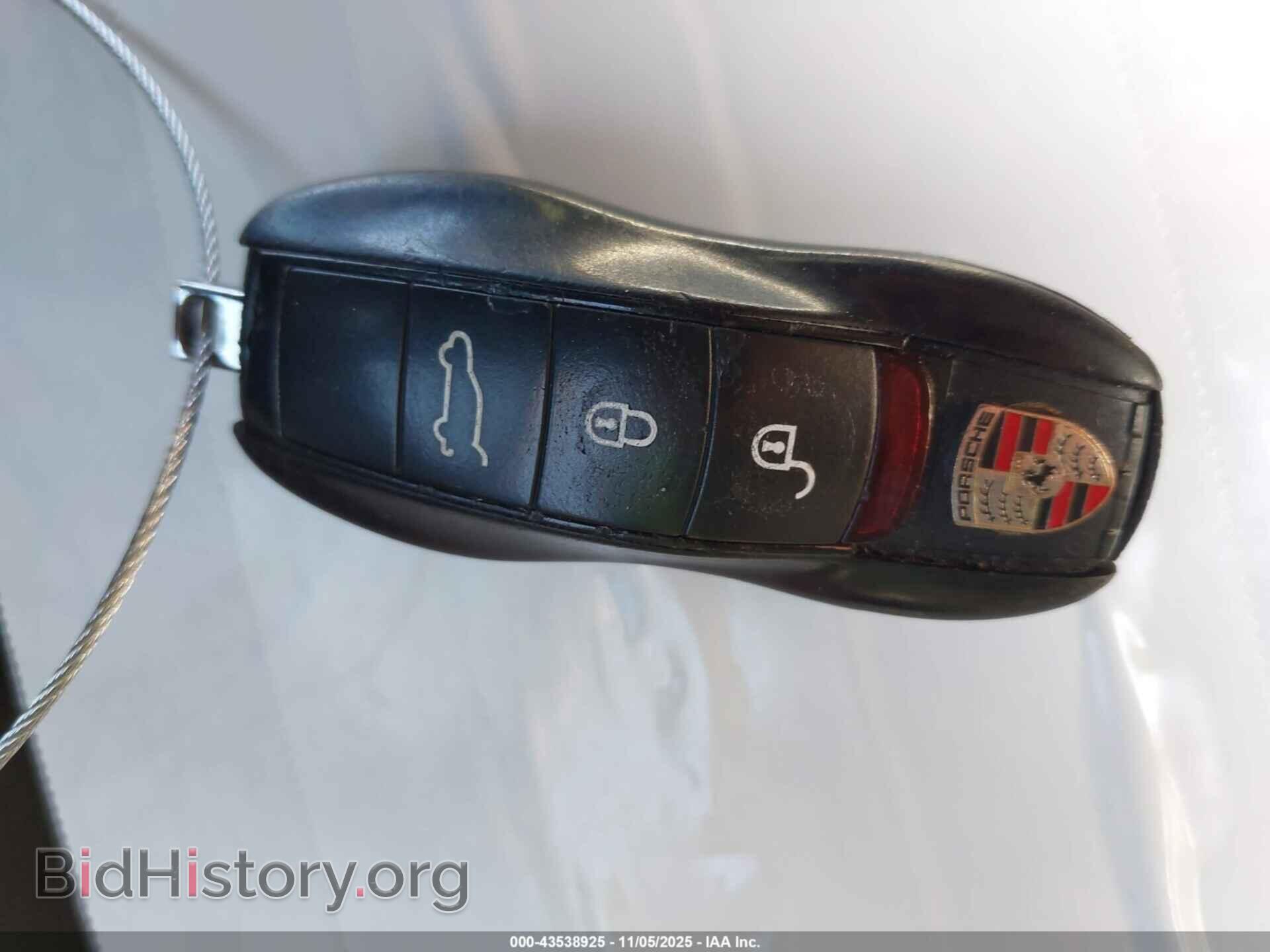 2011 PORSCHE CAYENNE - VIN: WP1AA2A23BLA00491 - Photo 11