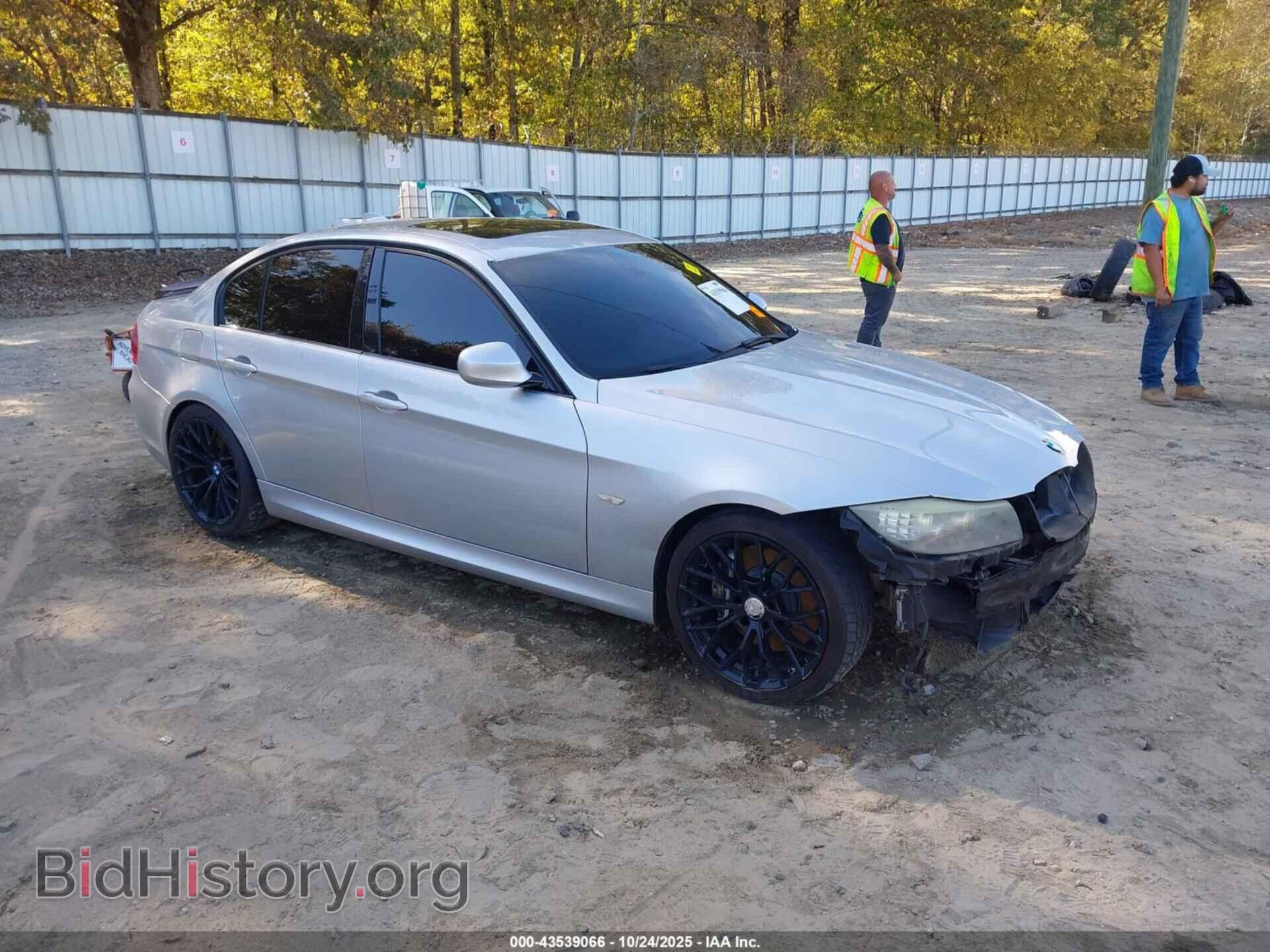 Фотография WBAPM5C51BE435569 - BMW 335I 2011