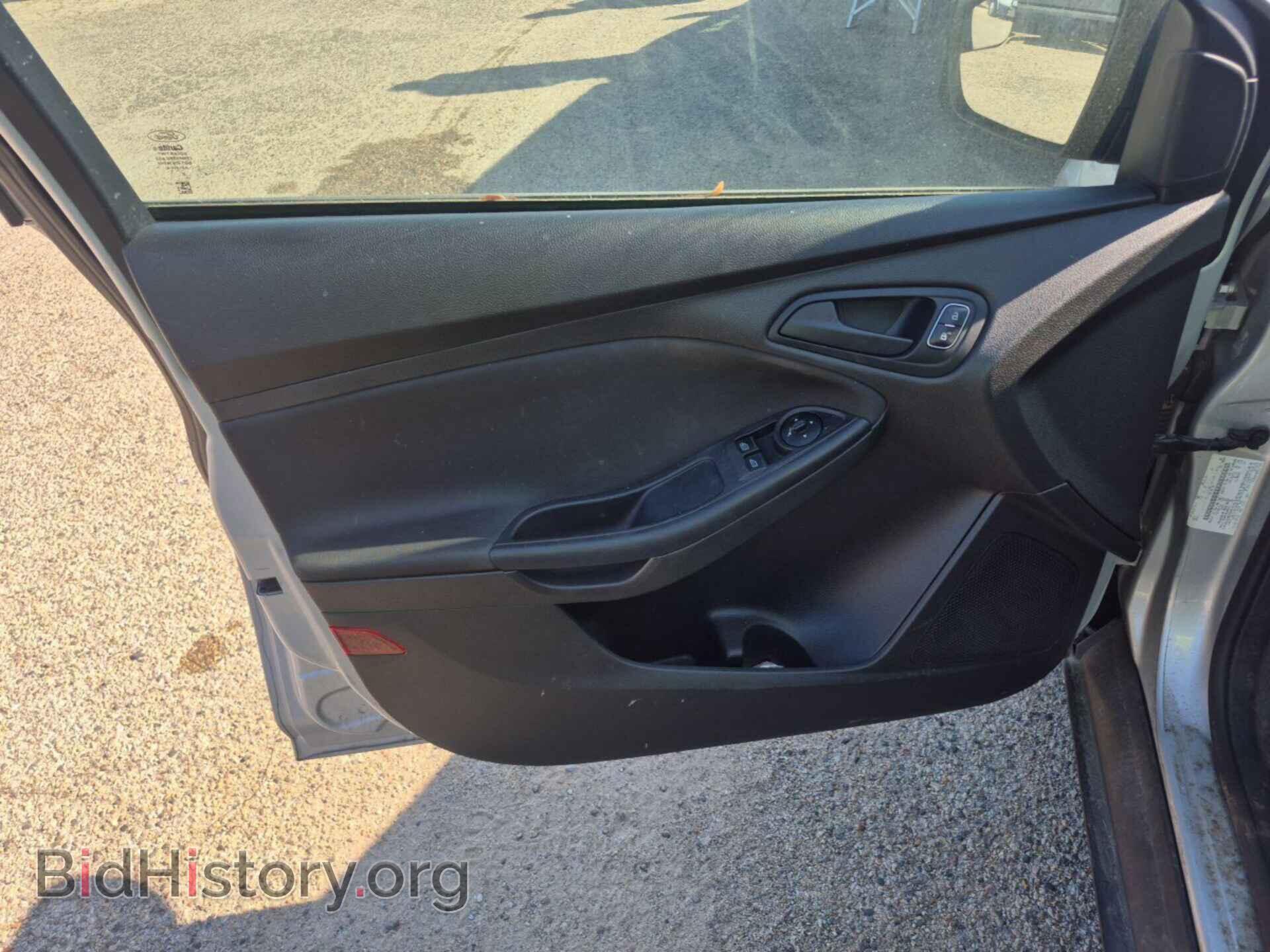 2016 FORD FOCUS - VIN: 1FADP3E20GL311189 - Фото 23