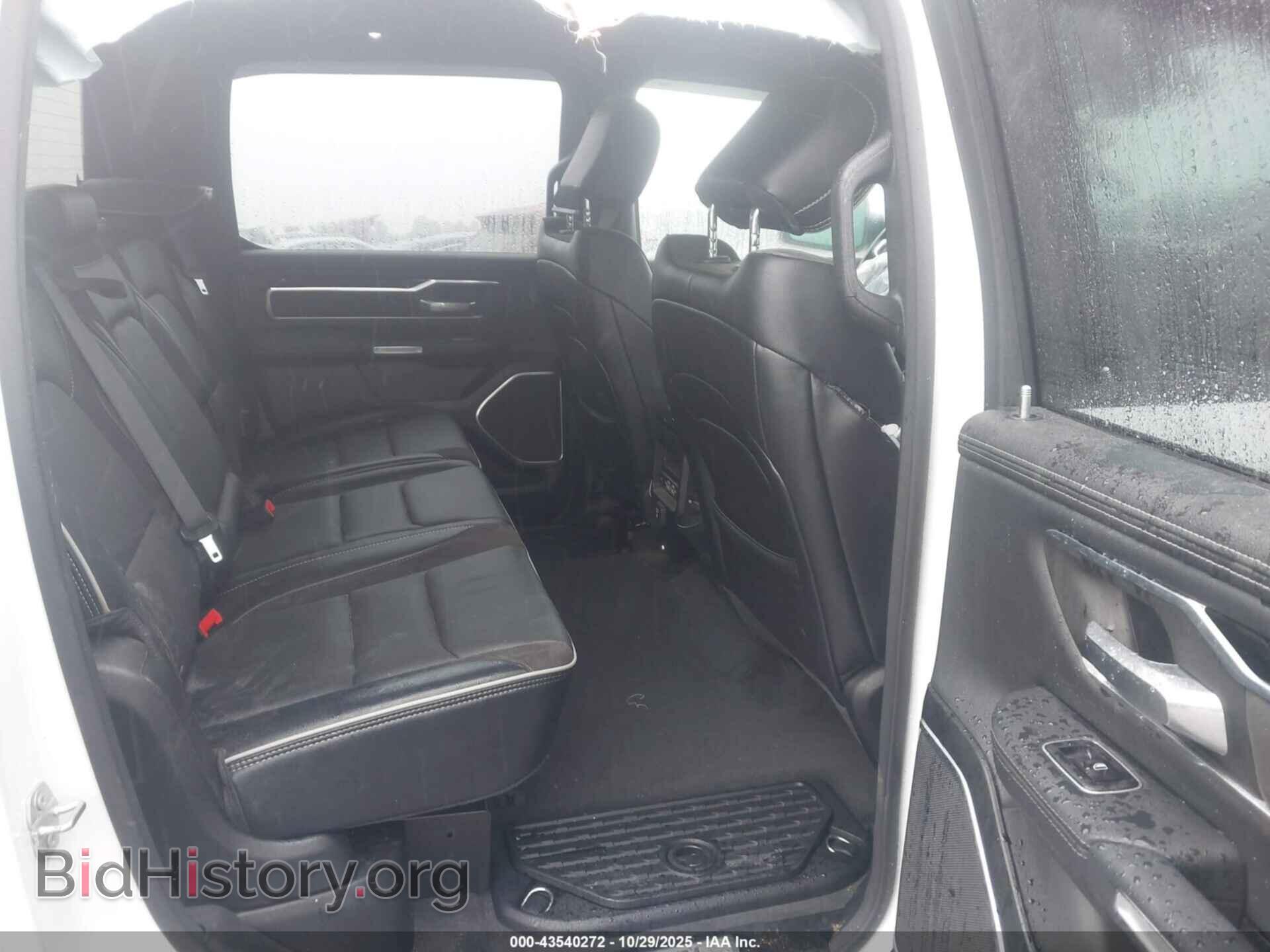 2021 RAM 1500 - VIN: 1C6SRFJT2MN540220 - Фото 8
