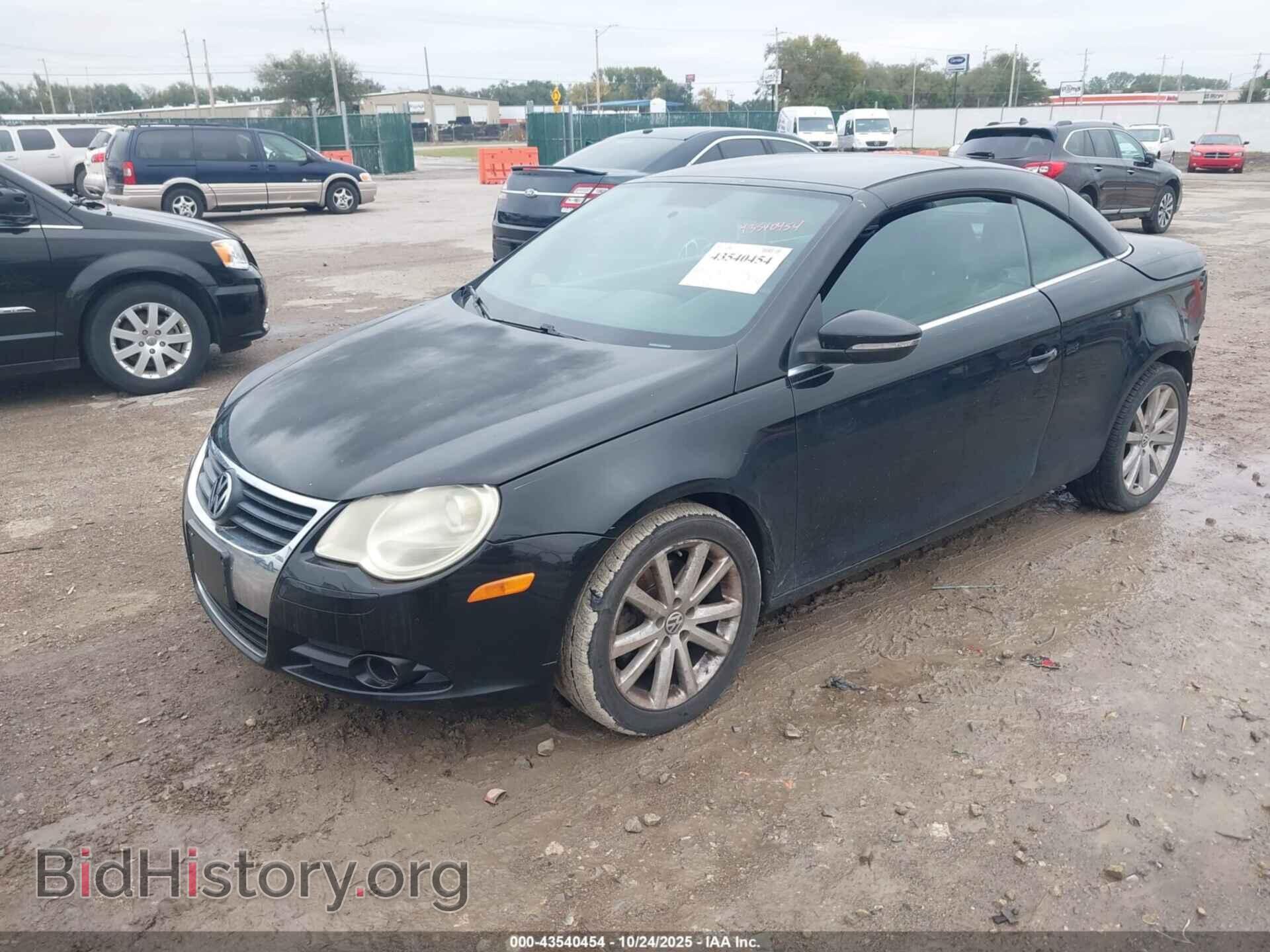 2009 VOLKSWAGEN EOS - VIN: WVWBA71F49V020138 - Фото 2
