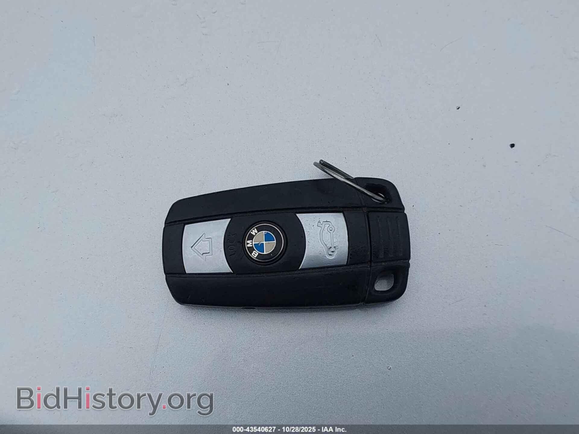 2011 BMW 335I - VIN: WBAPL5C56BA917836 - Фото 11
