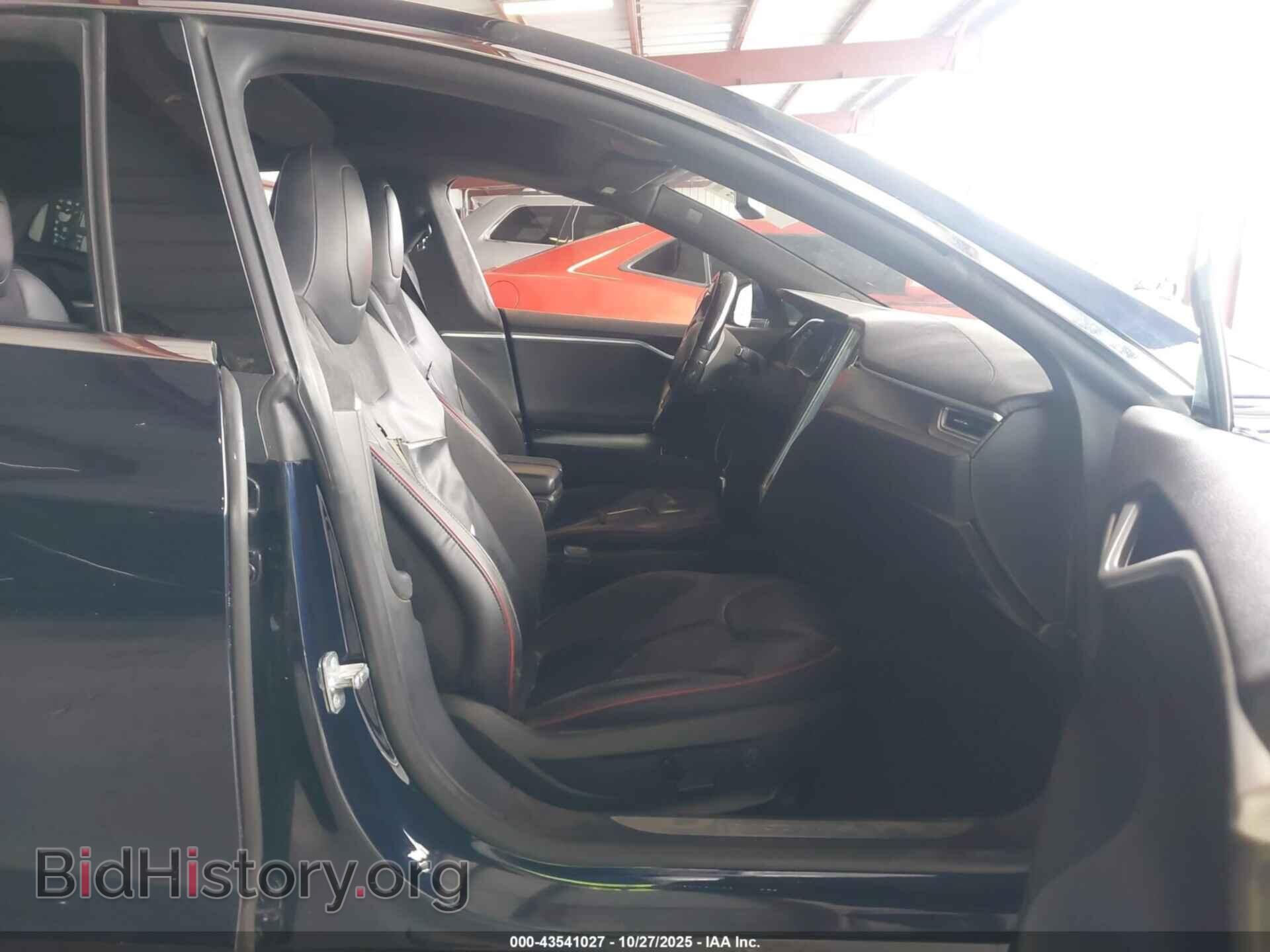 2014 TESLA MODEL S - VIN: 5YJSA1H21EFP64367 - Photo 5