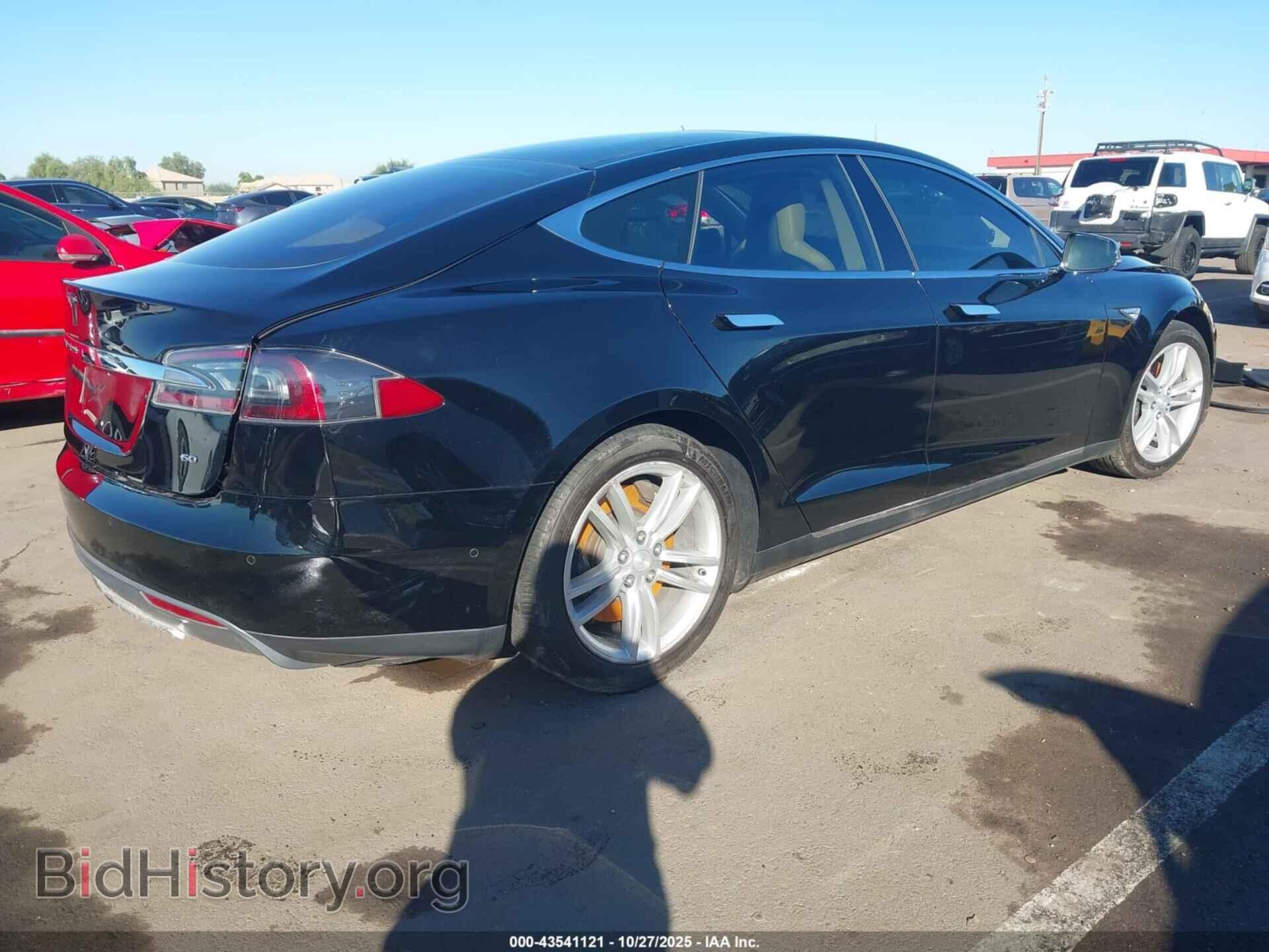 2015 TESLA MODEL S - VIN: 5YJSA1S19FFP78390 - Фото 4