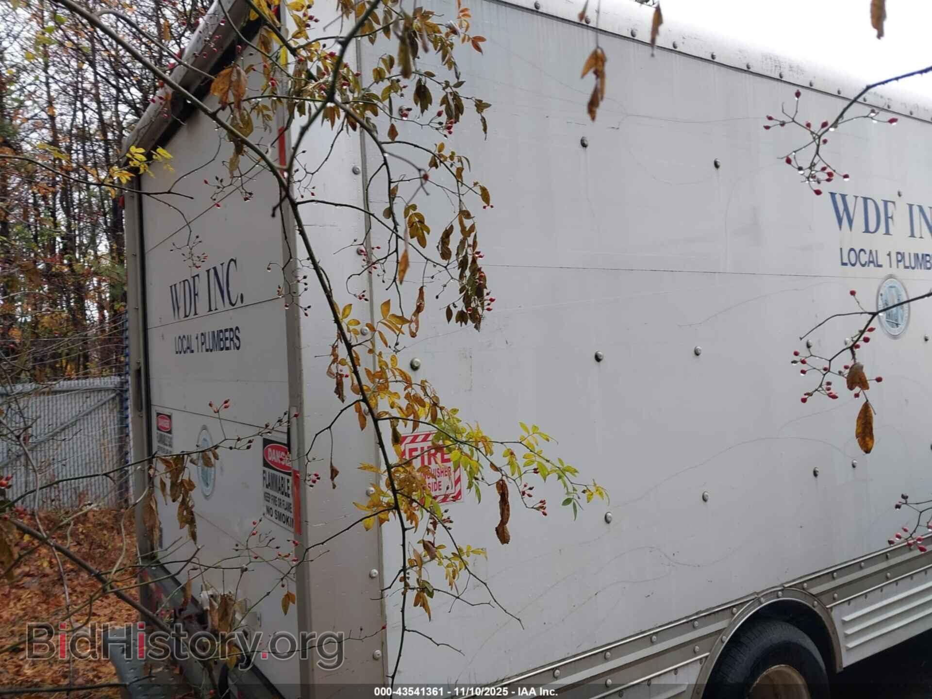 2007 FORD E-450 CUTAWAY - VIN: 1FDXE45S17DA17857 - Фото 4