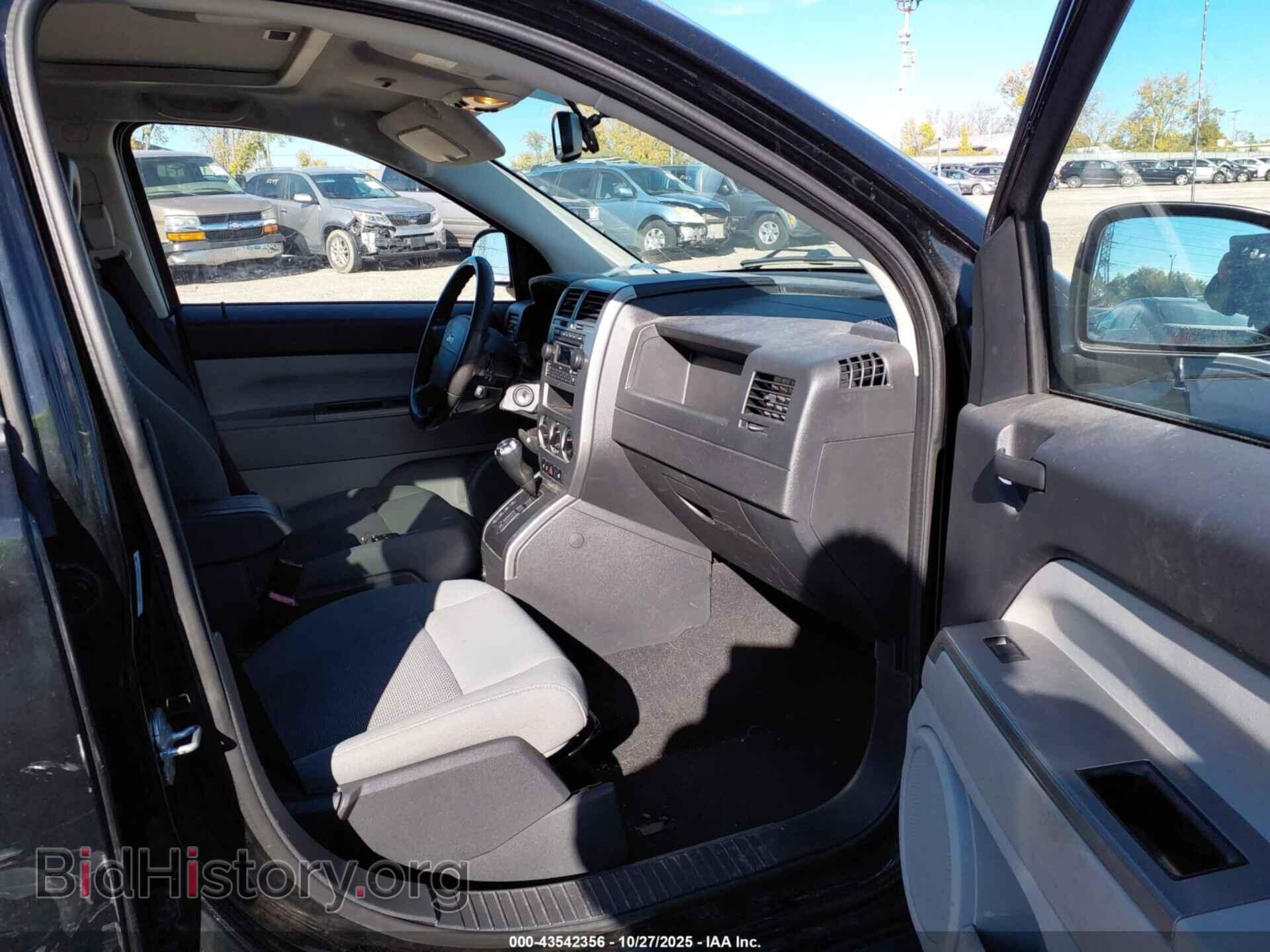 2007 JEEP COMPASS - VIN: 1J8FF47W77D211976 - Фото 5