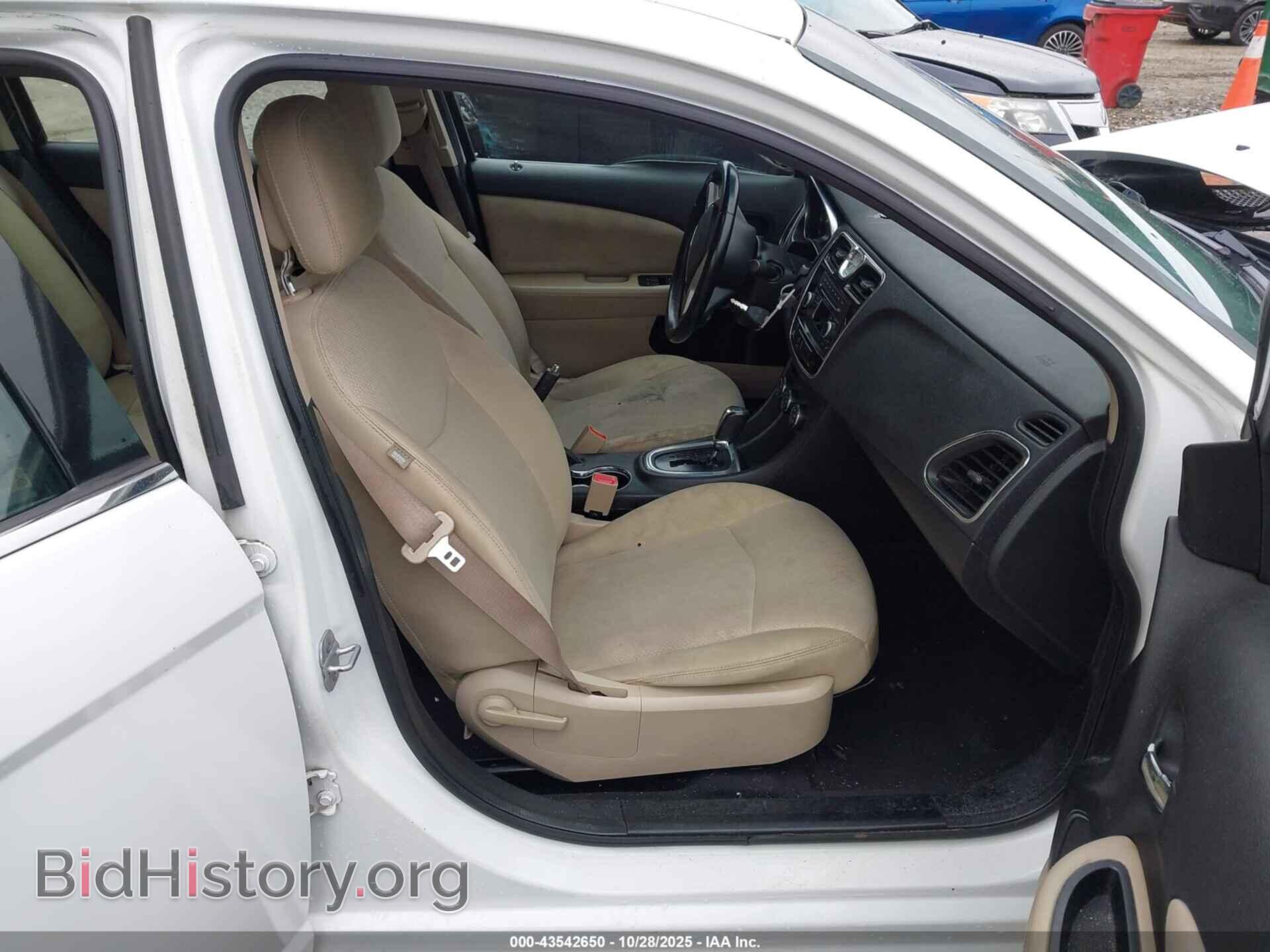 2012 CHRYSLER 200 - VIN: 1C3CCBBB9CN160761 - Фото 5