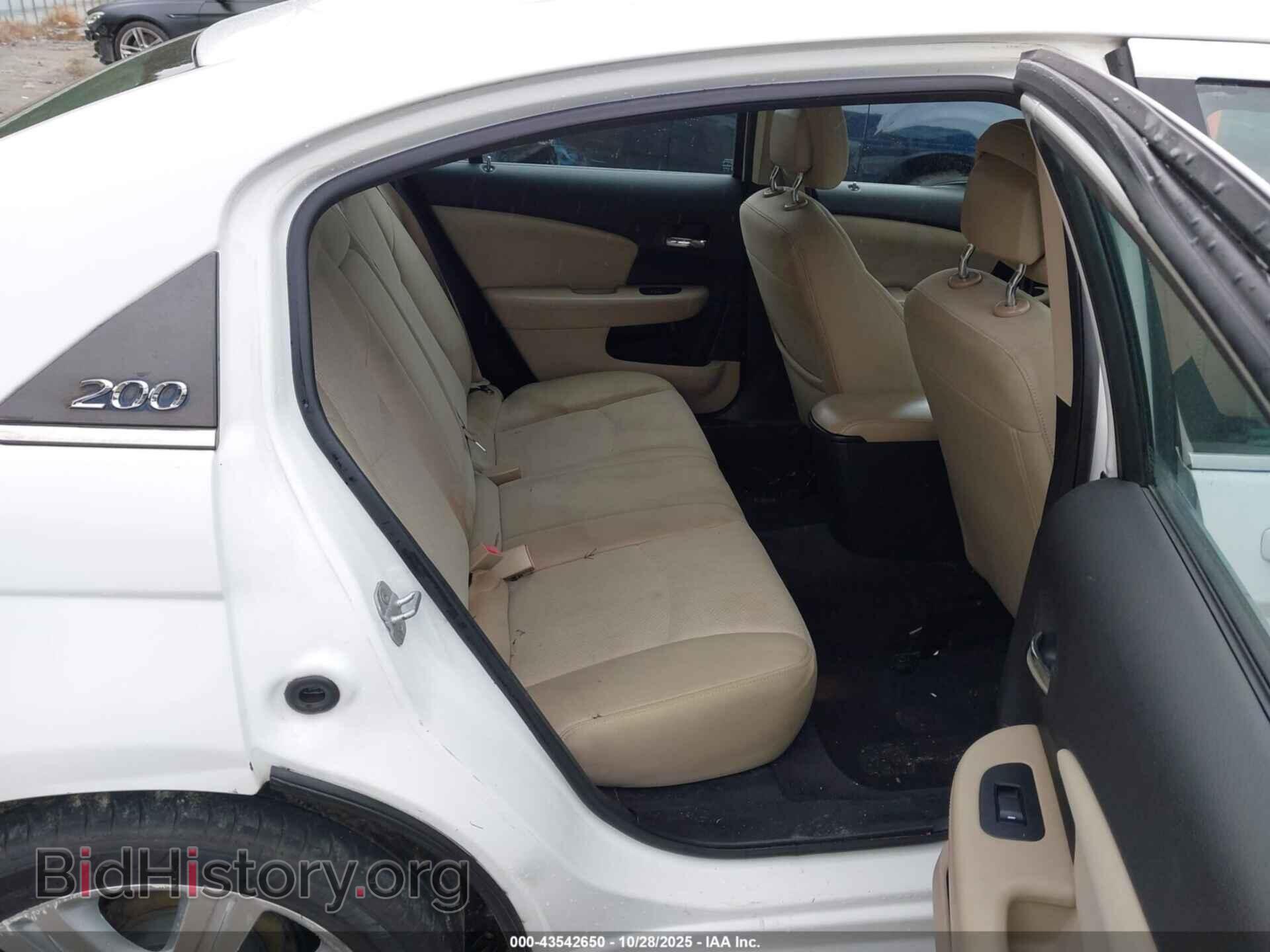 2012 CHRYSLER 200 - VIN: 1C3CCBBB9CN160761 - Фото 8