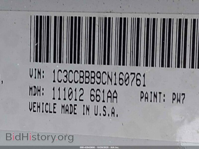 2012 Chrysler 200 (VIN 1C3CCBBB9CN160761) — photo 9 of 18