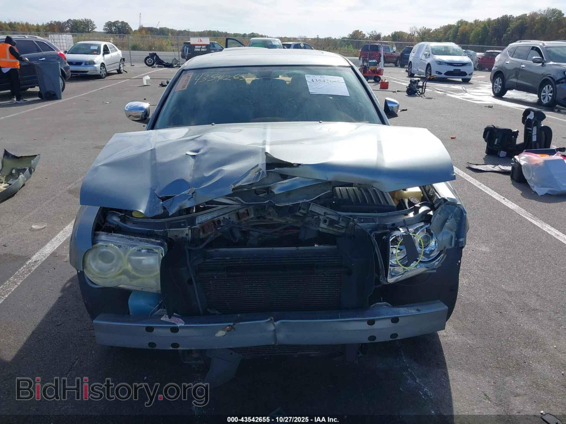 2006 CHRYSLER 300C - VIN: 2C3LA63H36H209756 - Фото 13