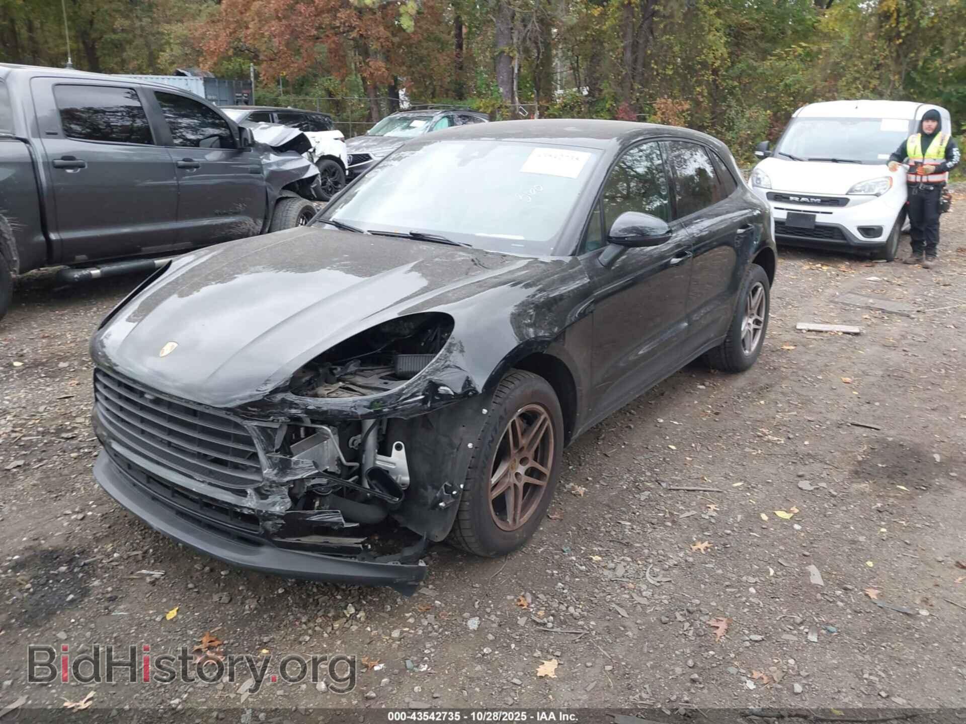2021 PORSCHE MACAN - VIN: WP1AA2A5XMLB01542 - Photo 2