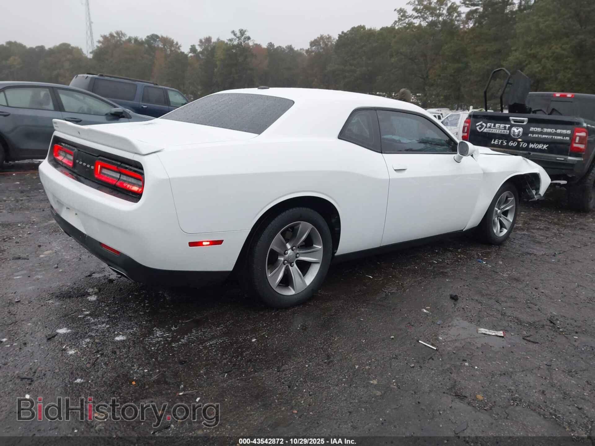 2018 DODGE CHALLENGER - VIN: 2C3CDZAG0JH263172 - Фото 4
