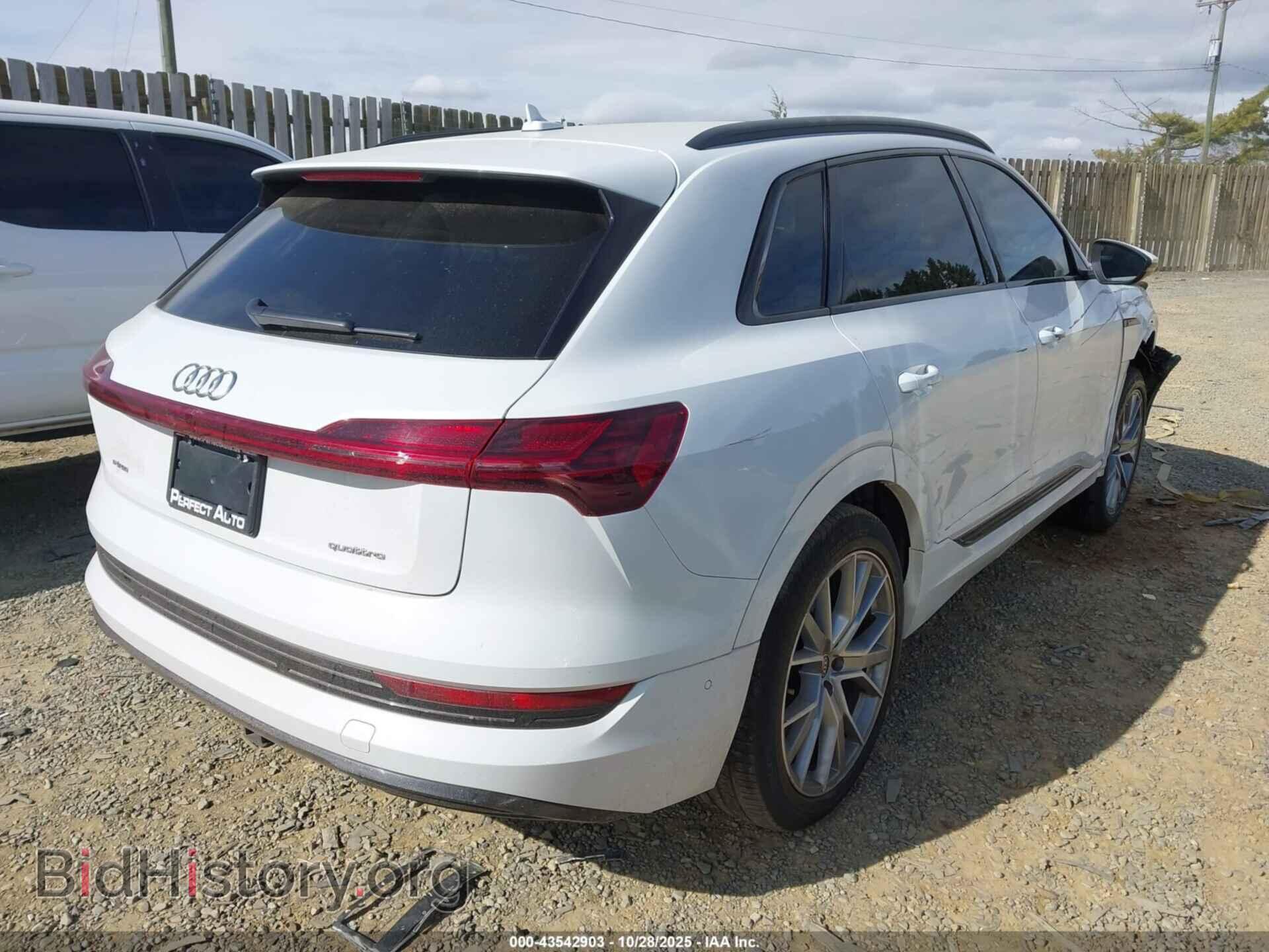 2021 AUDI E-TRON - VIN: WA1VAAGE8MB038896 - Photo 4