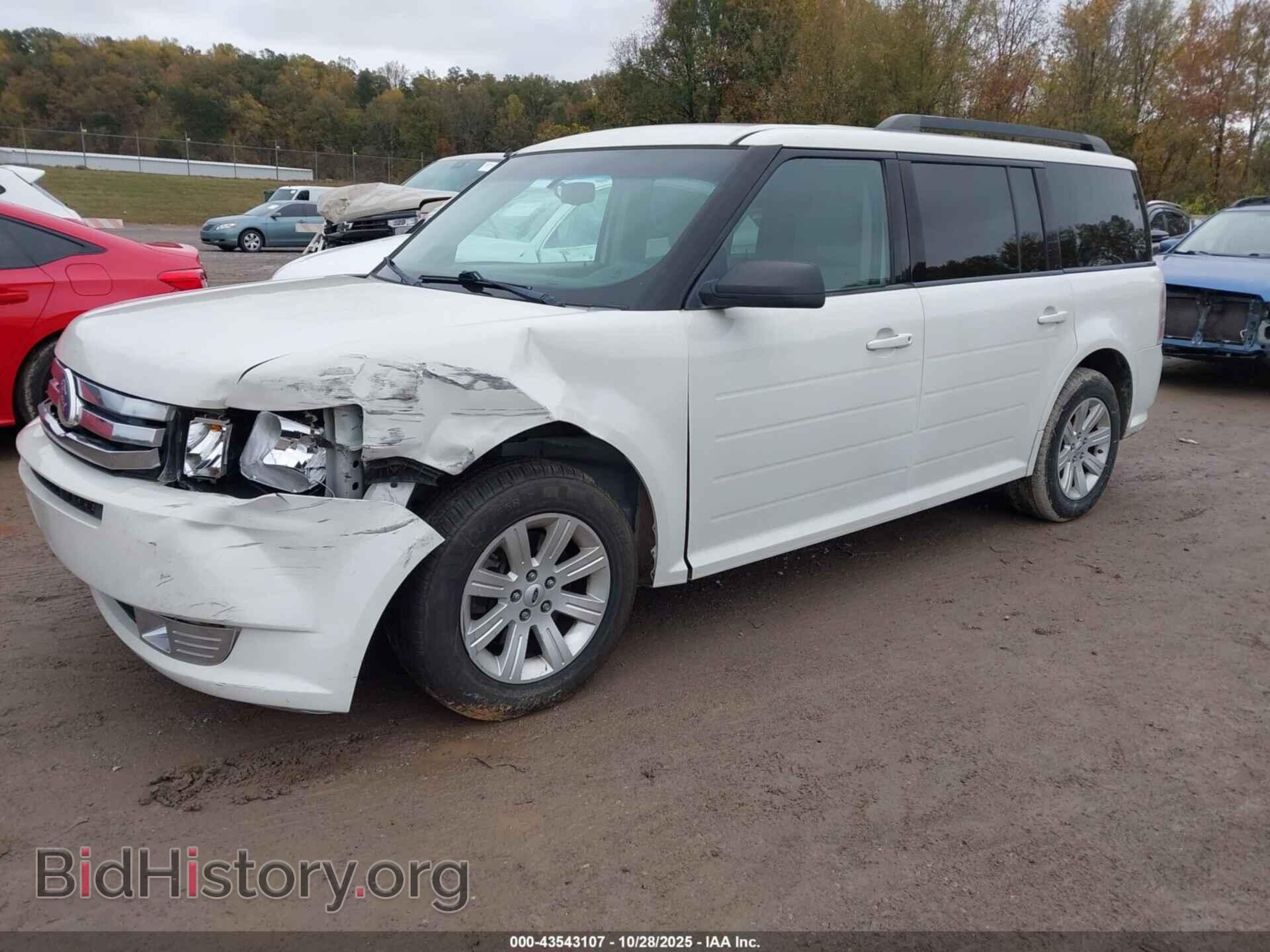 2011 FORD FLEX - VIN: 2FMGK5BC1BBD16646 - Photo 2