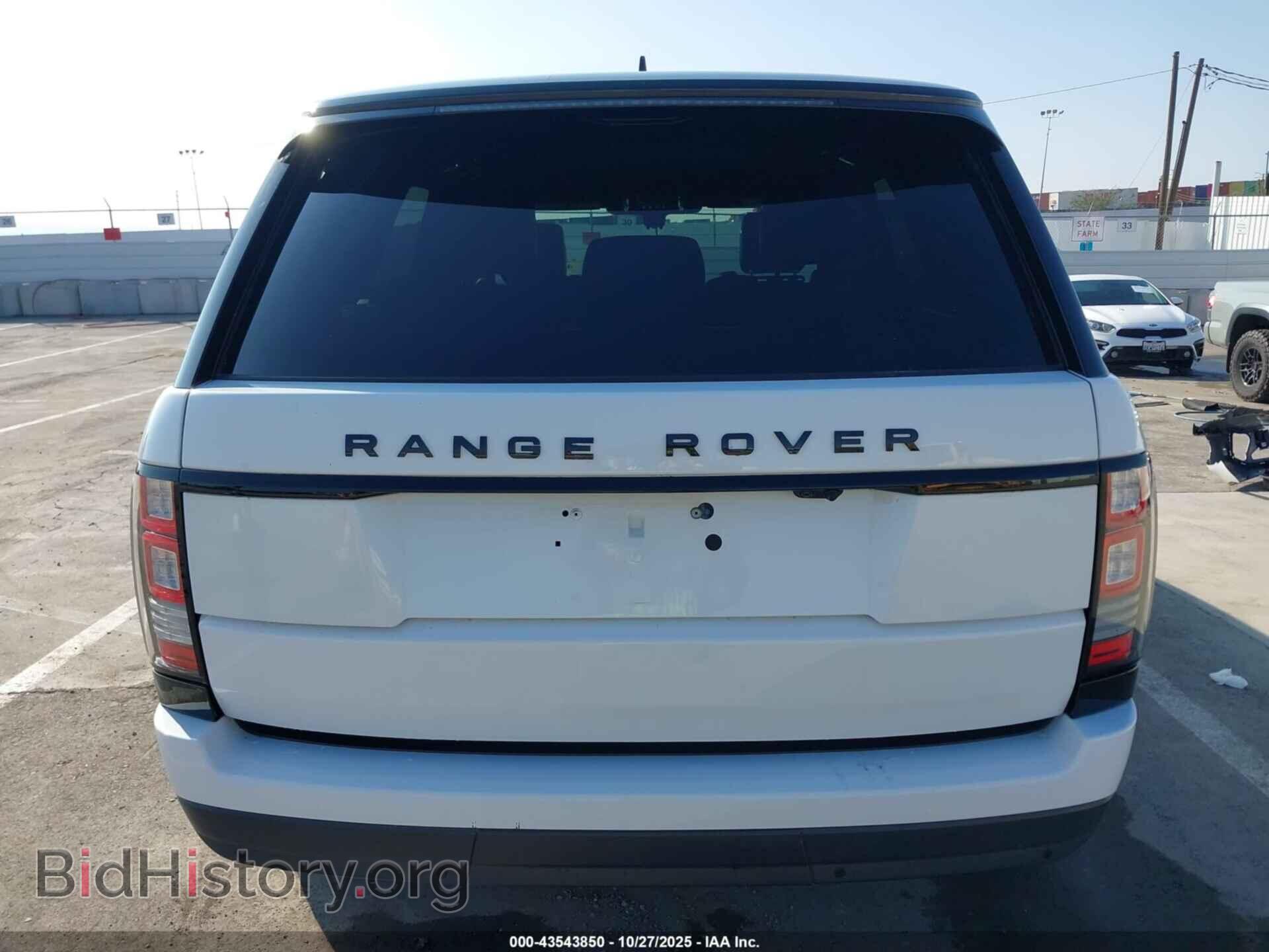 2016 LAND ROVER RANGE ROVER - VIN: SALGS2EFXGA270772 - Фото 17