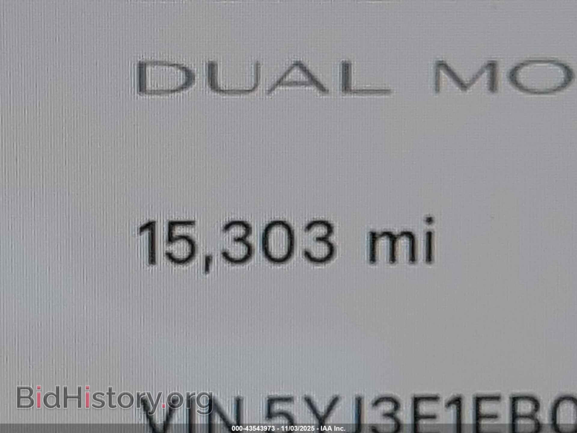 2025 TESLA MODEL 3 - VIN: 5YJ3E1EB0SF952001 - Фото 16