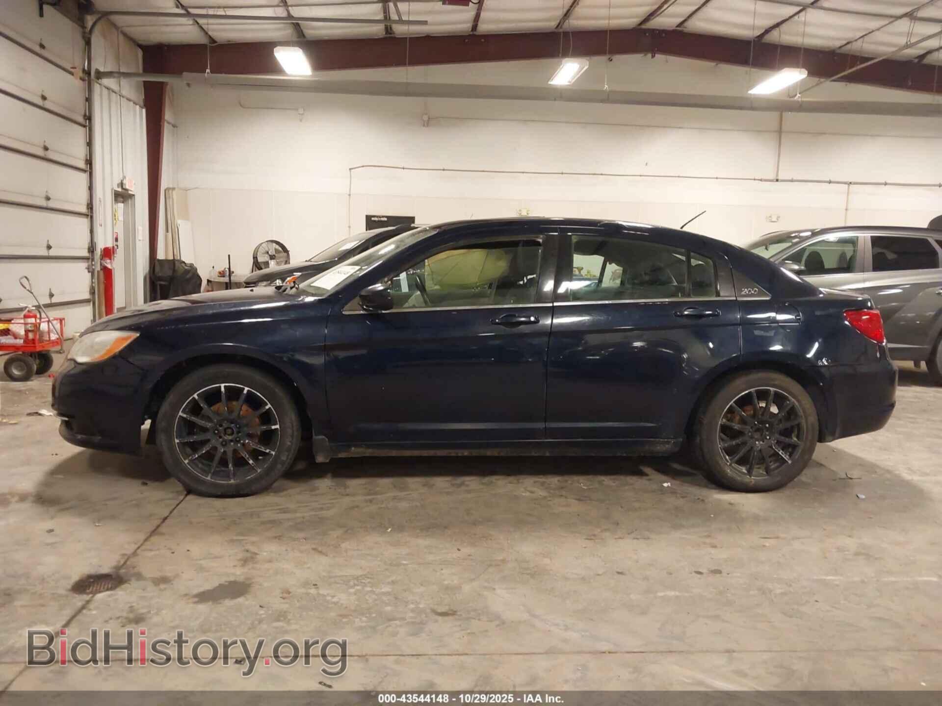 2013 CHRYSLER 200 - VIN: 1C3CCBBB2DN597633 - Фото 13