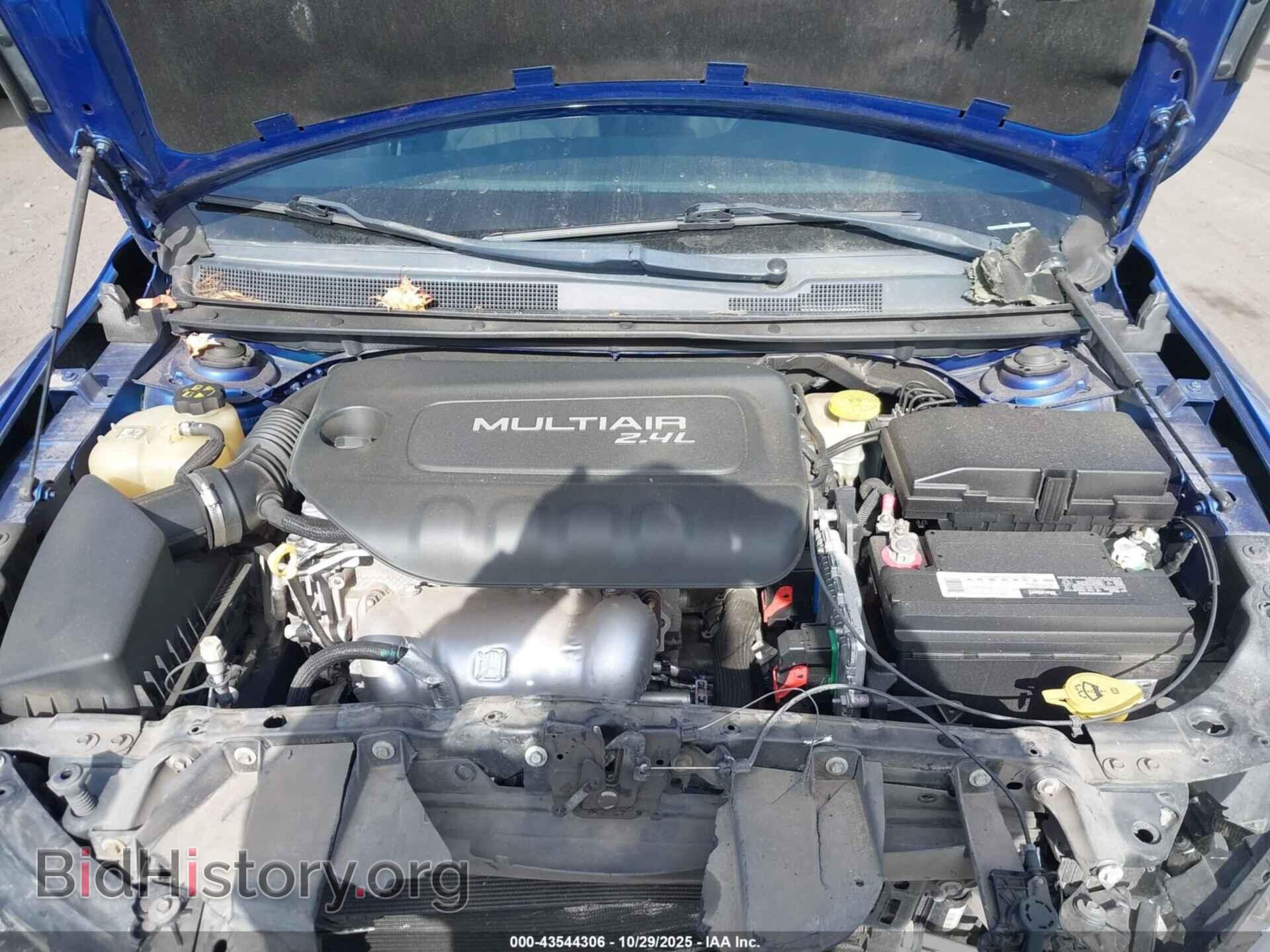 2015 CHRYSLER 200 - VIN: 1c3cccab4fn507781 - Фото 10