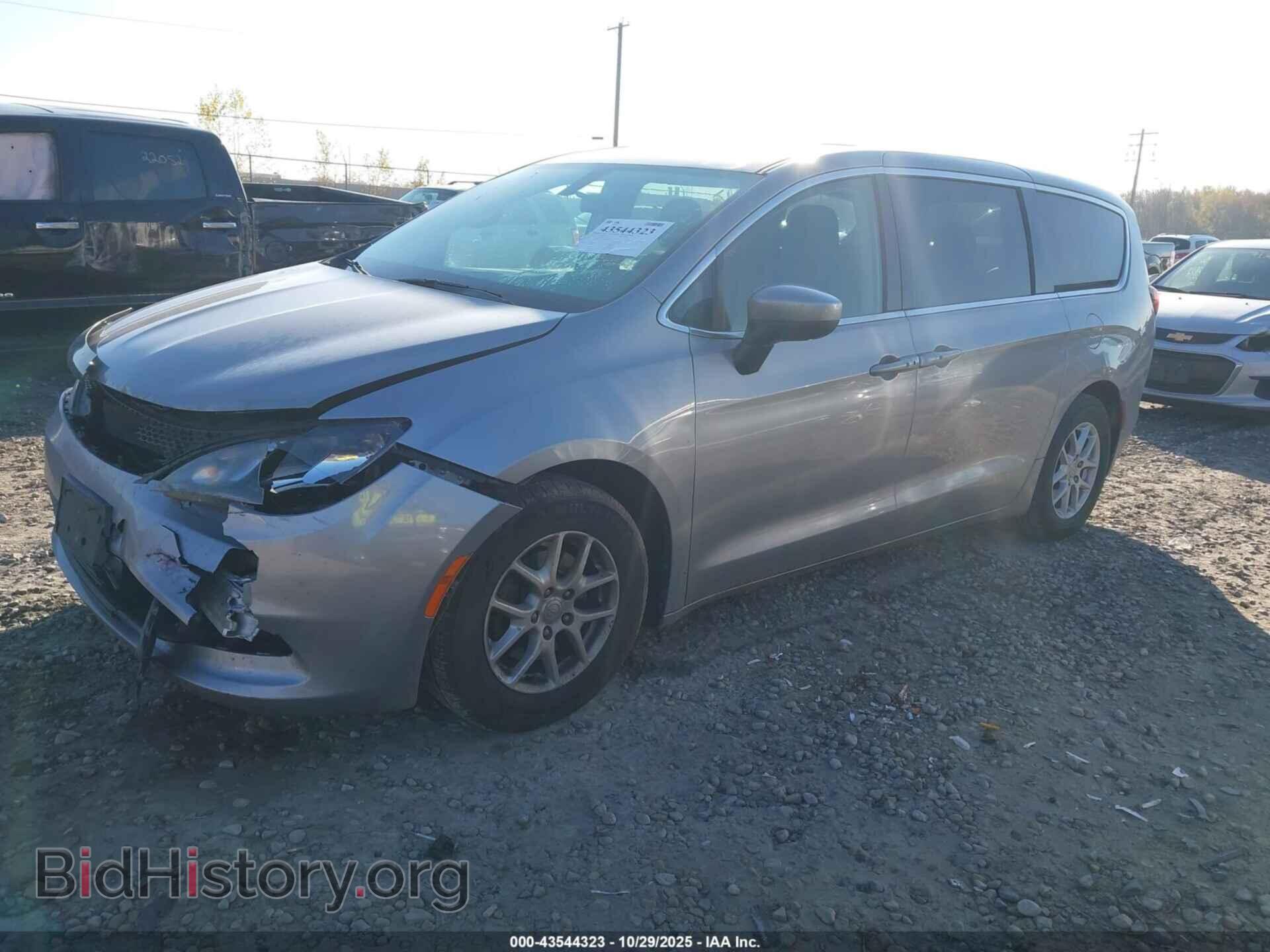 2019 CHRYSLER PACIFICA - VIN: 2C4RC1DG6KR587454 - Photo 2