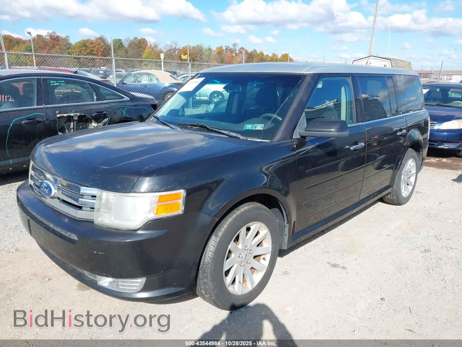 2011 FORD FLEX - VIN: 2FMGK5CC5BBD21654 - Photo 2
