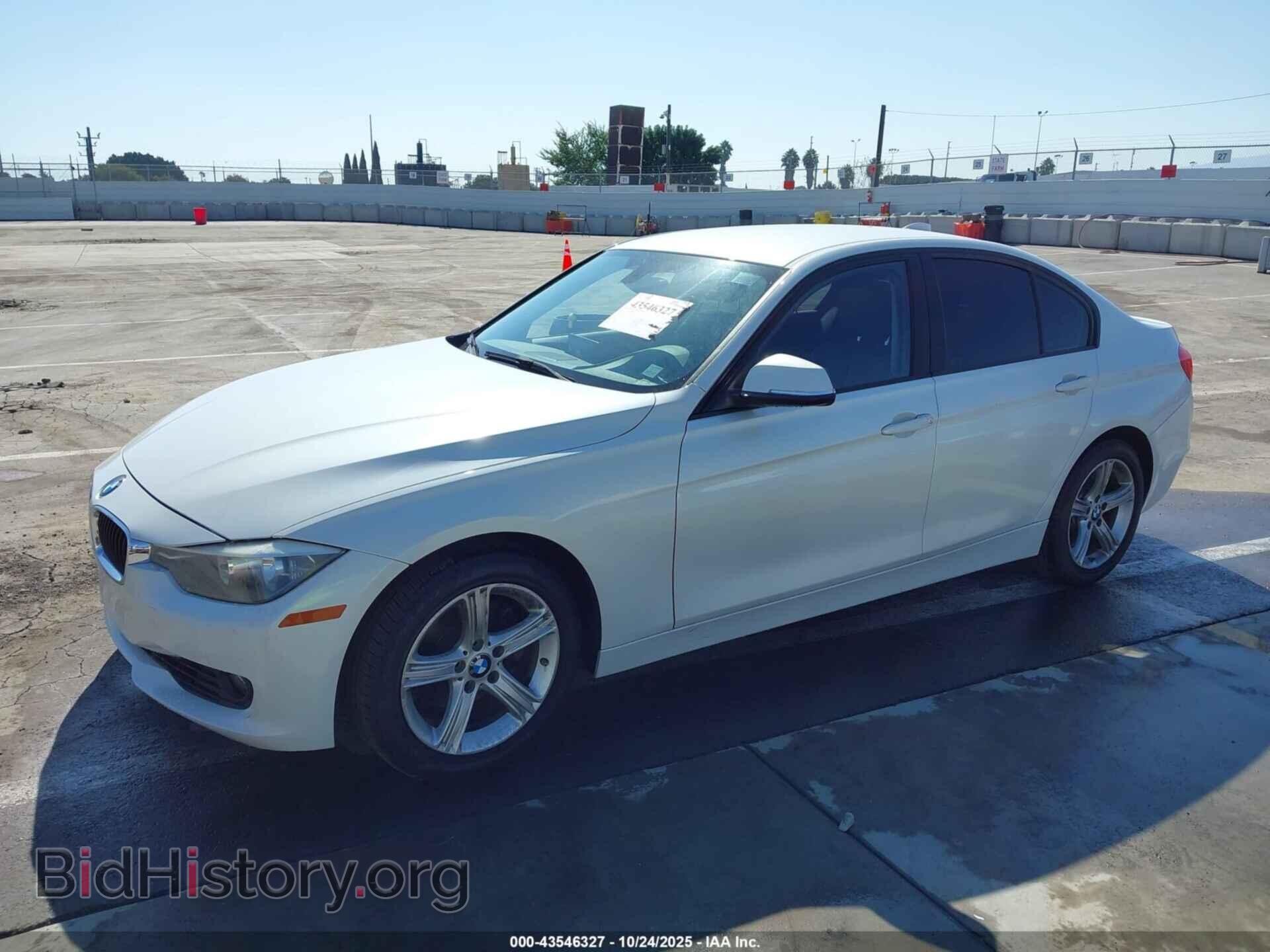 2015 BMW 328I - VIN: WBA3A5C51FF610958 - Фото 2